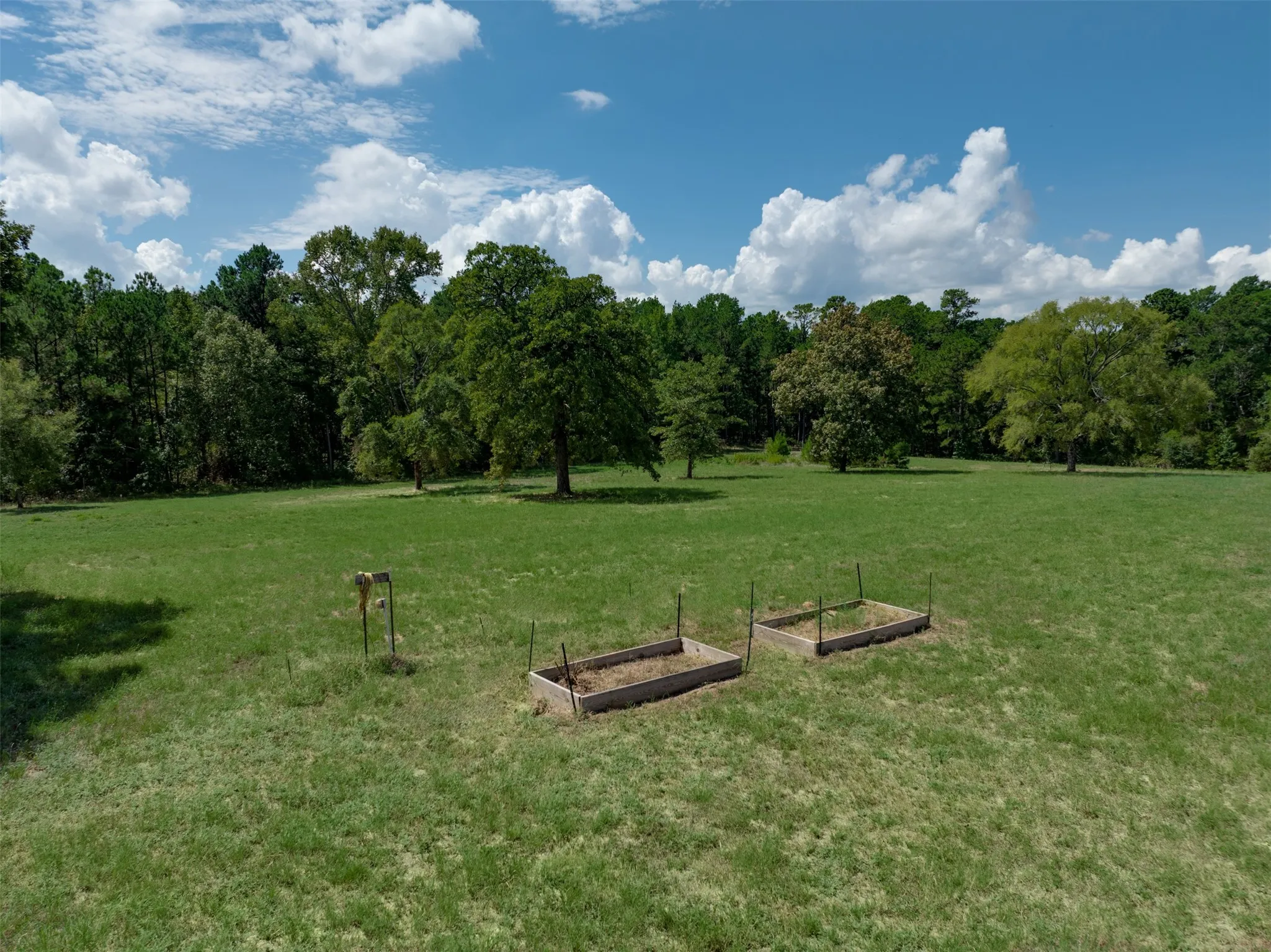 Single Family Residence For Sale in Smith County , 16045 County Road 1130, Flint, Texas 75762, 5 Bedroom, 4 Bathroom, 3 Garage spaces, 3,580 Sqft, built in 2015, mls#21390605, Real Estate Agent in Flint, Homes For Sale in Smith county, Homes For Sale in Flint, Realtor in Flint Texas, Real Estate Brokerage Independent Realty Texas, Luminita Cordes Realtor