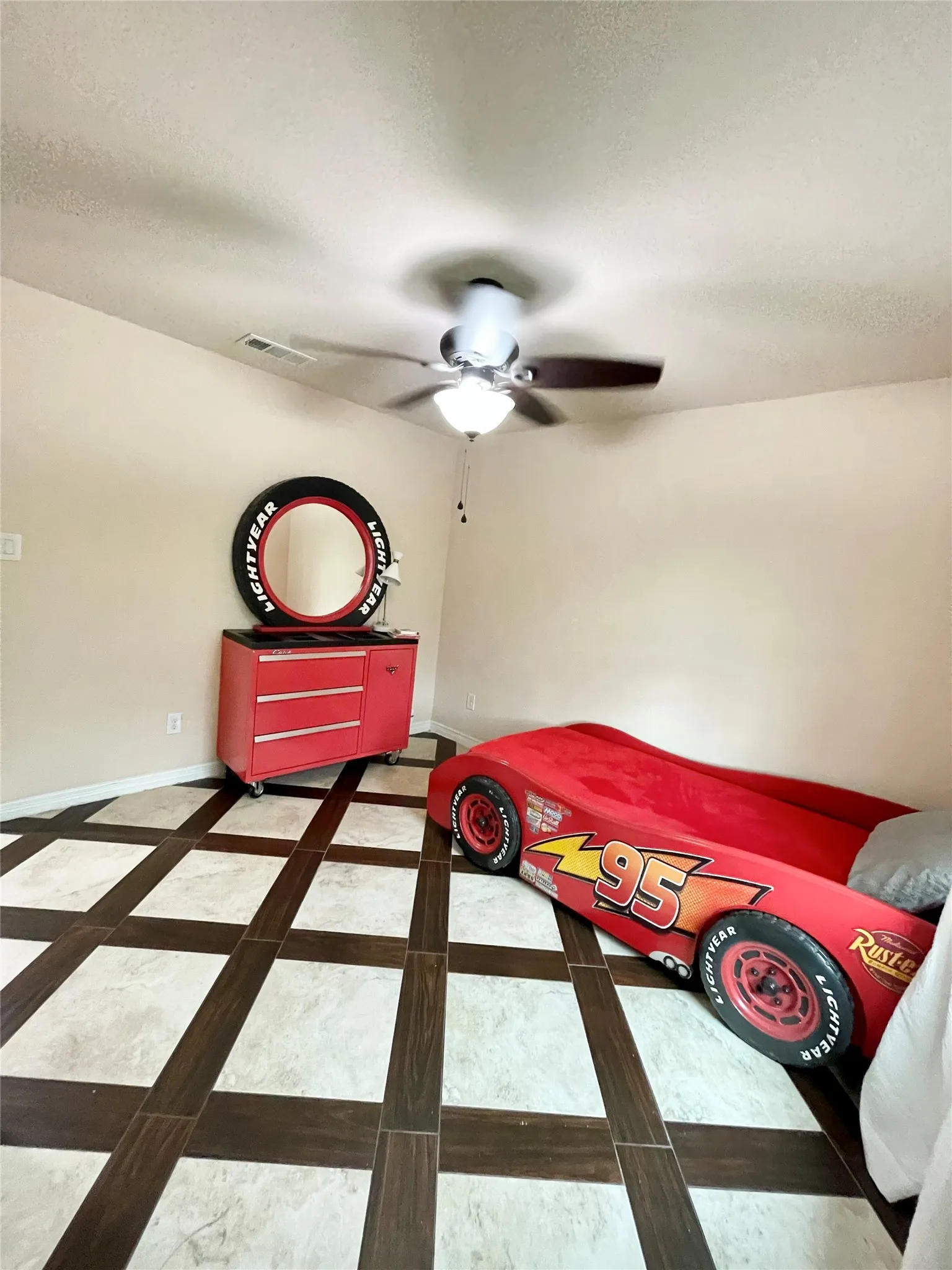 Single Family Residence For Sale in Hunt County , 1581 County Road 1079, Greenville, Texas 75401, 3 Bedroom, 2 Bathroom, Garage spaces, 1,340 Sqft, built in 2017, mls#21390711, Real Estate Agent in Greenville, Homes For Sale in Hunt county, Homes For Sale in Greenville, Realtor in Greenville Texas, Real Estate Brokerage Independent Realty Texas, Luminita Cordes Realtor