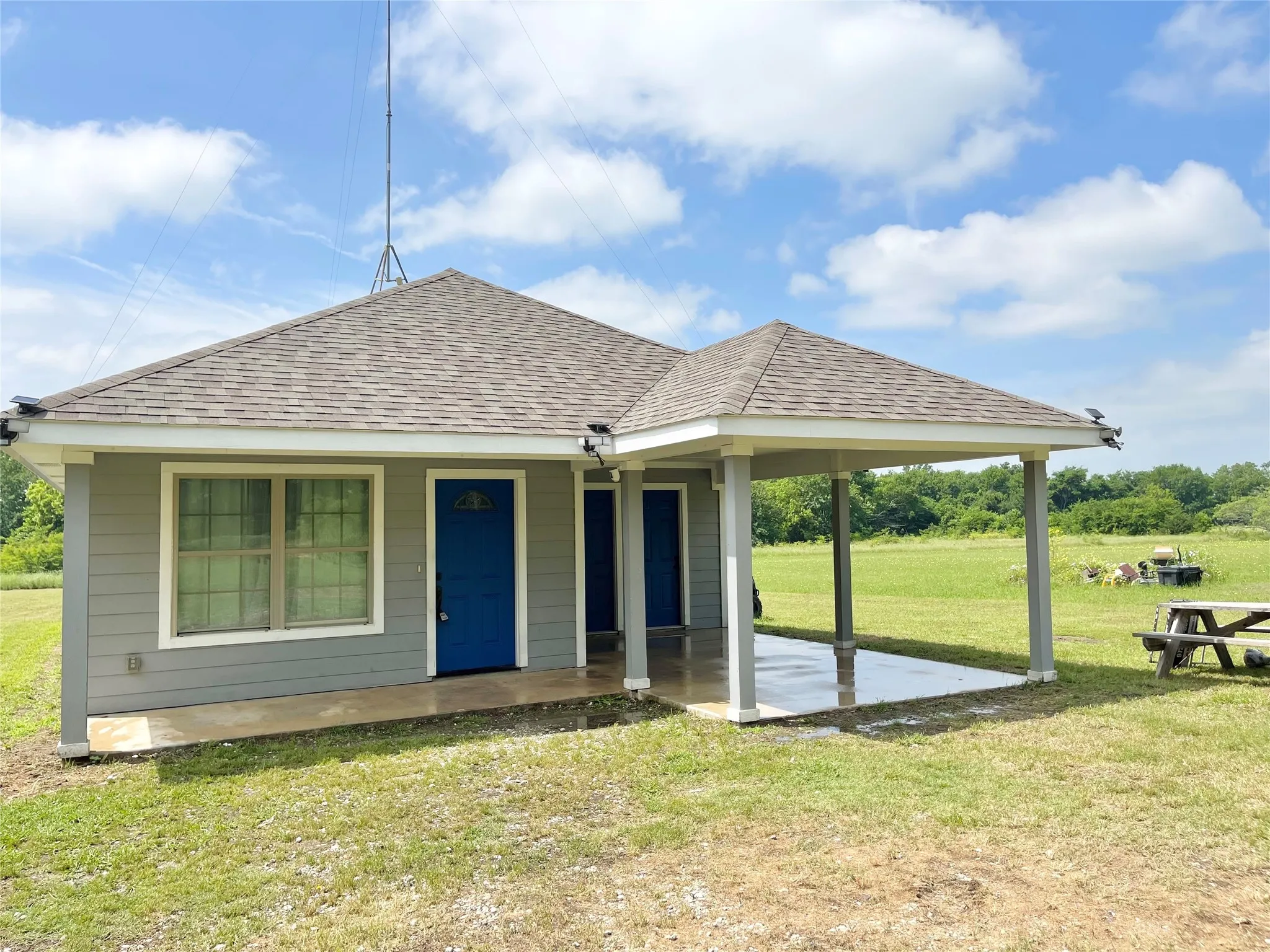 Single Family Residence For Sale
