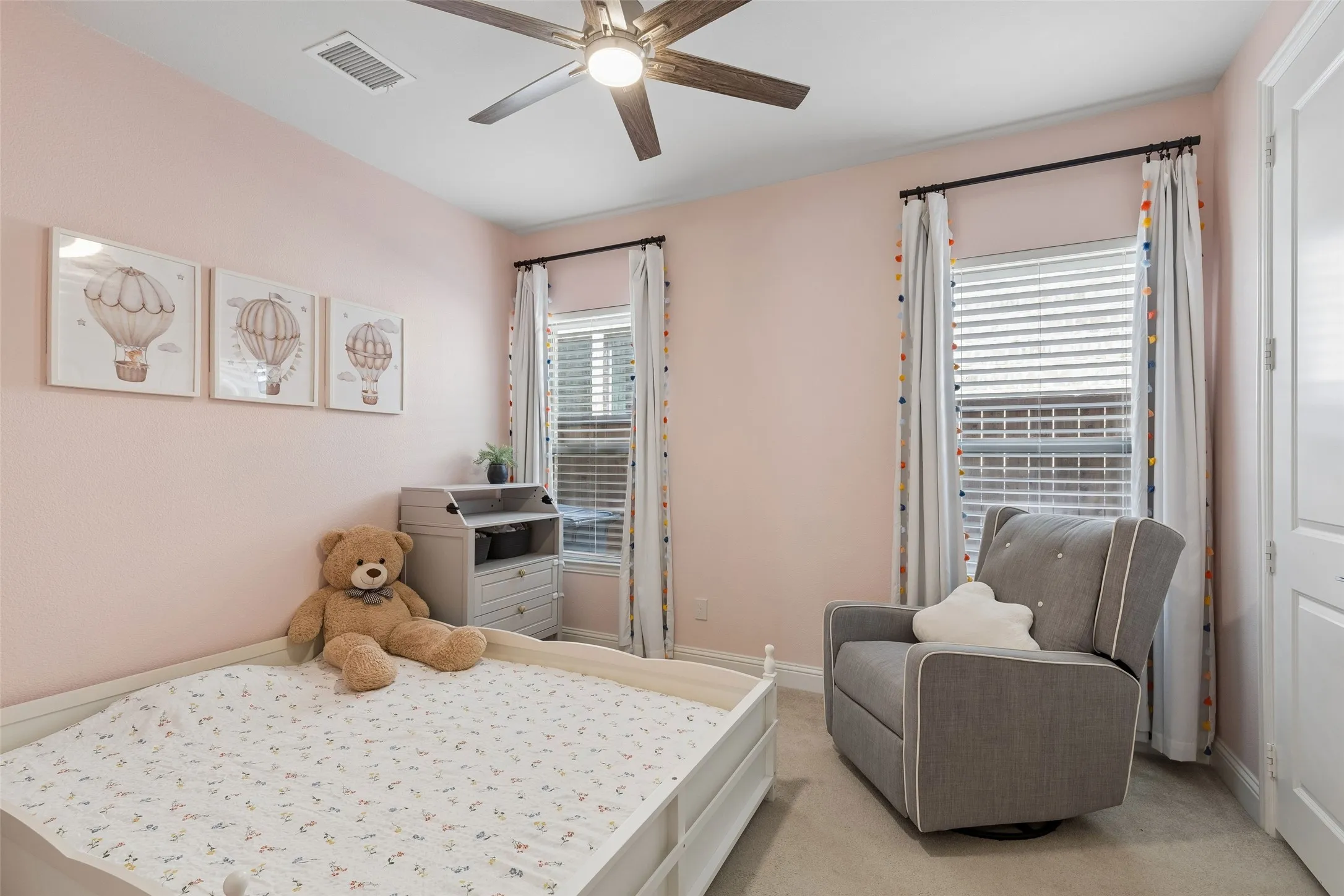 Single Family Residence For Sale in Collin County , 2309 Leslie Lane, Mc Kinney, Texas 75072, 5 Bedroom, 4 Bathroom, 2 Garage spaces, 3,997 Sqft, built in 2016, mls#21390689, Real Estate Agent in Mc Kinney, Homes For Sale in Collin county, Homes For Sale in Mc Kinney, Realtor in Mc Kinney Texas, Real Estate Brokerage Independent Realty Texas, Luminita Cordes Realtor