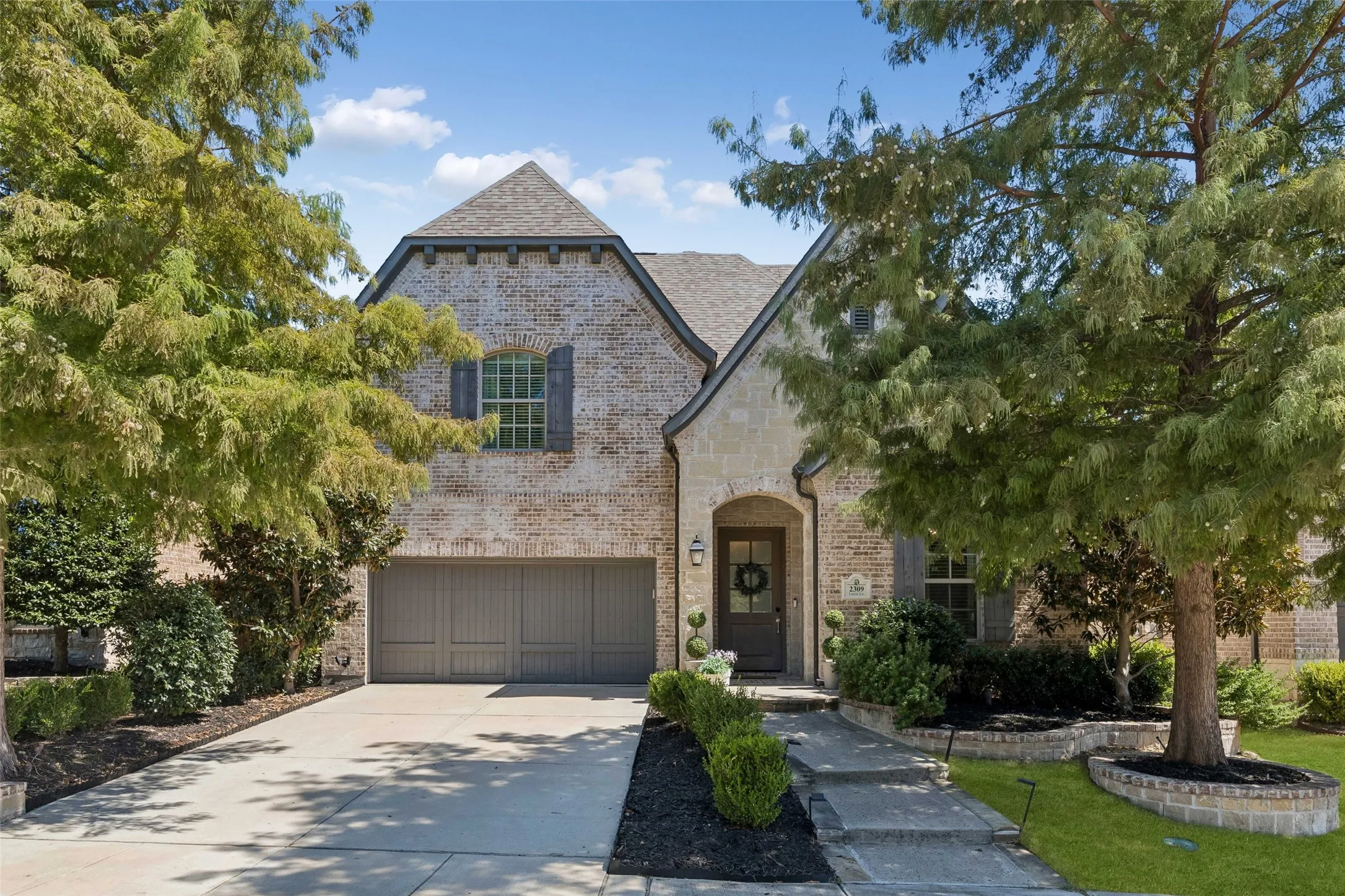 Single Family Residence For Sale