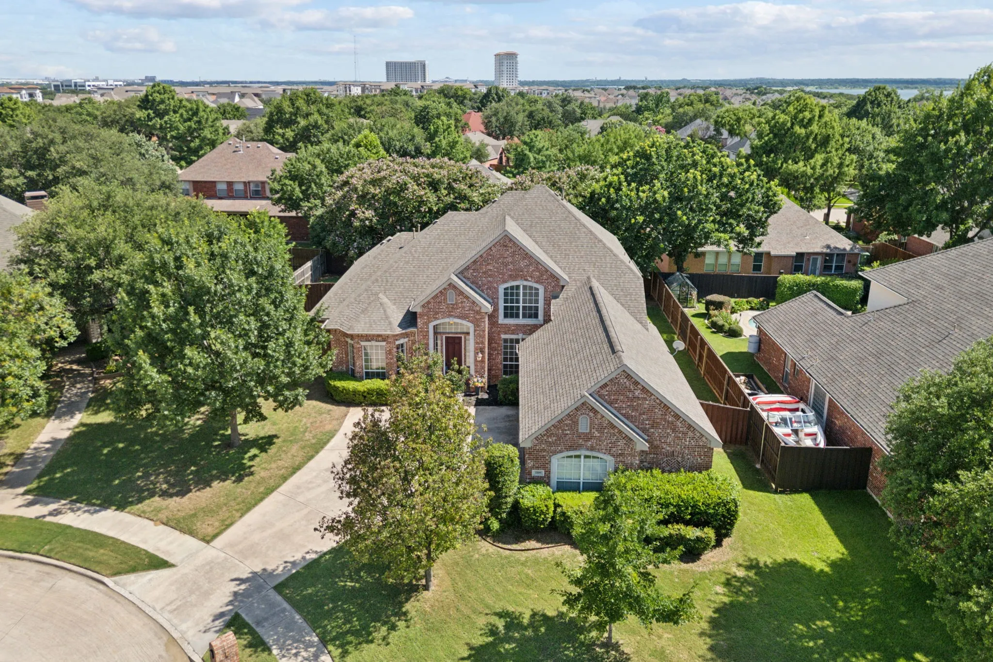 Single Family Residence For Rent in Denton County , 2509 Woodstone Court, Flower Mound, Texas 75022, 5 Bedroom, 3 Bathroom, 3 Garage spaces, 3,068 Sqft, built in 2001, mls#21390718, Real Estate Agent in Flower Mound, Homes For Rent in Denton county, Homes For Rent in Flower Mound, Realtor in Flower Mound Texas, Real Estate Brokerage Independent Realty Texas, Luminita Cordes Realtor