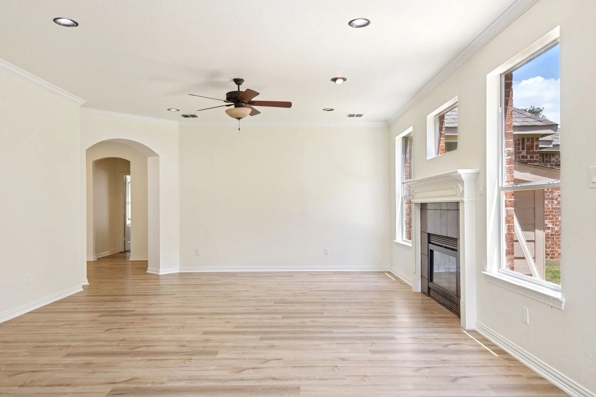 Single Family Residence For Rent in Denton County , 2509 Woodstone Court, Flower Mound, Texas 75022, 5 Bedroom, 3 Bathroom, 3 Garage spaces, 3,068 Sqft, built in 2001, mls#21390718, Real Estate Agent in Flower Mound, Homes For Rent in Denton county, Homes For Rent in Flower Mound, Realtor in Flower Mound Texas, Real Estate Brokerage Independent Realty Texas, Luminita Cordes Realtor