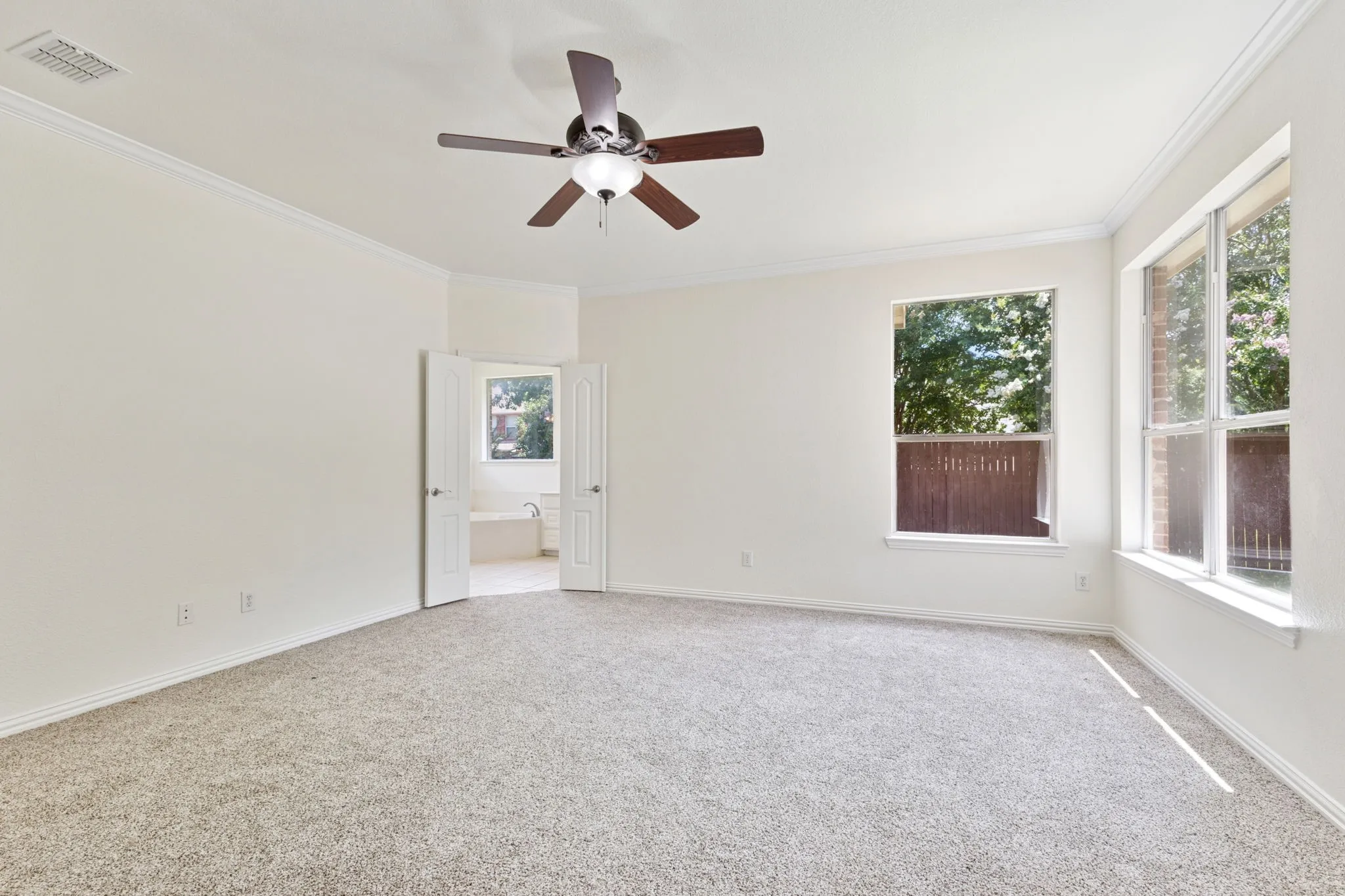 Single Family Residence For Rent in Denton County , 2509 Woodstone Court, Flower Mound, Texas 75022, 5 Bedroom, 3 Bathroom, 3 Garage spaces, 3,068 Sqft, built in 2001, mls#21390718, Real Estate Agent in Flower Mound, Homes For Rent in Denton county, Homes For Rent in Flower Mound, Realtor in Flower Mound Texas, Real Estate Brokerage Independent Realty Texas, Luminita Cordes Realtor