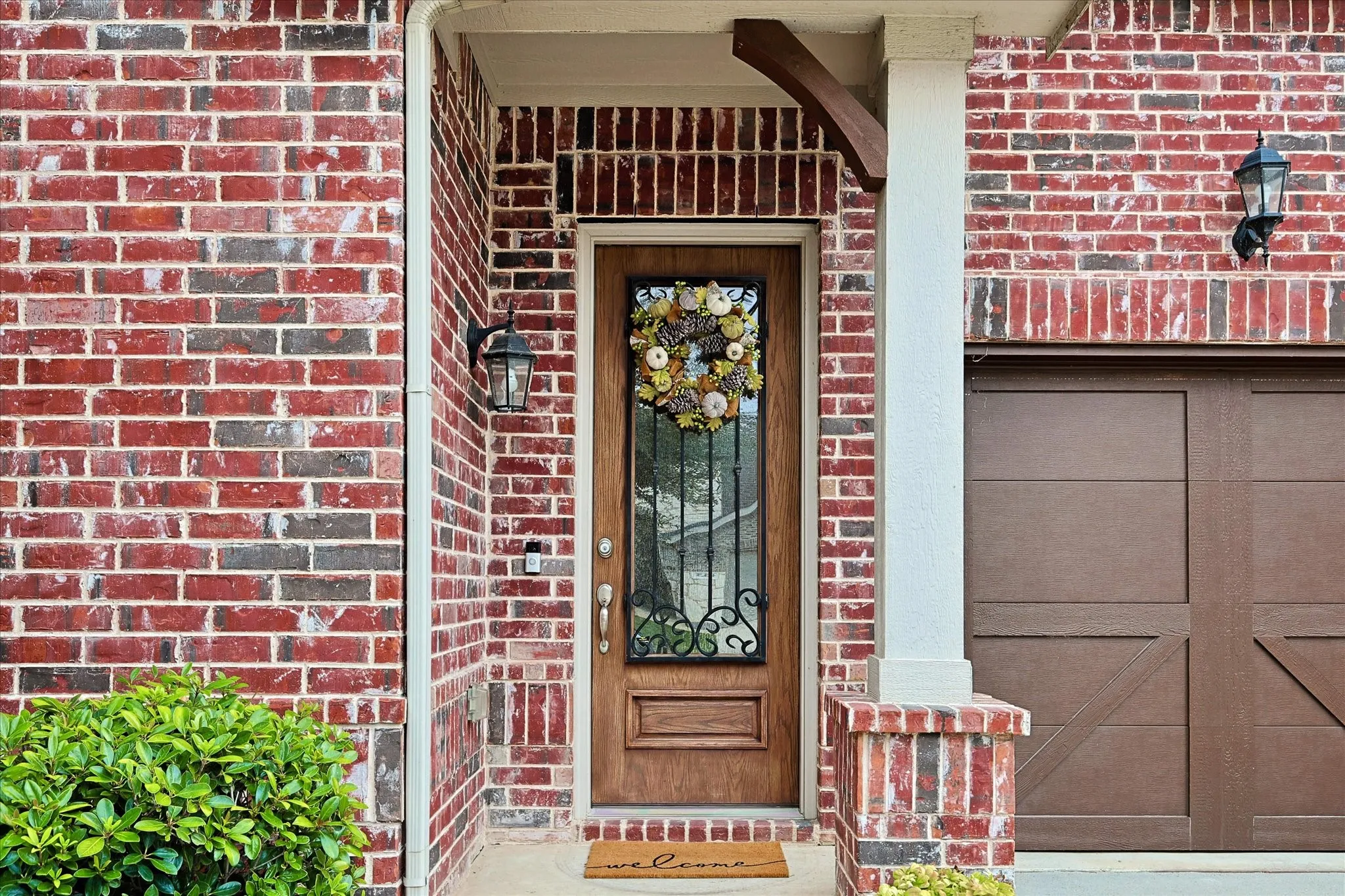 Single Family Residence For Rent in Tarrant County , 4332 Old Grove Way, Fort Worth, Texas 76244, 4 Bedroom, 3 Bathroom, 2 Garage spaces, 2,658 Sqft, built in 2015, mls#21390708, Real Estate Agent in Fort Worth, Homes For Rent in Tarrant county, Homes For Rent in Fort Worth, Realtor in Fort Worth Texas, Real Estate Brokerage Independent Realty Texas, Luminita Cordes Realtor