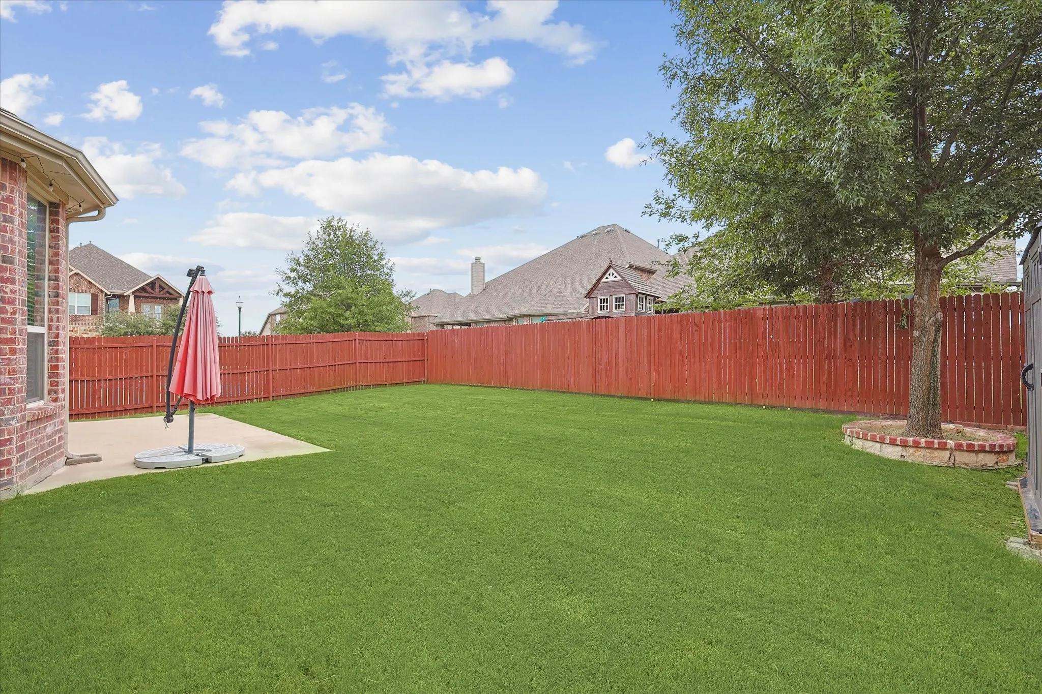 Single Family Residence For Rent in Tarrant County , 4332 Old Grove Way, Fort Worth, Texas 76244, 4 Bedroom, 3 Bathroom, 2 Garage spaces, 2,658 Sqft, built in 2015, mls#21390708, Real Estate Agent in Fort Worth, Homes For Rent in Tarrant county, Homes For Rent in Fort Worth, Realtor in Fort Worth Texas, Real Estate Brokerage Independent Realty Texas, Luminita Cordes Realtor