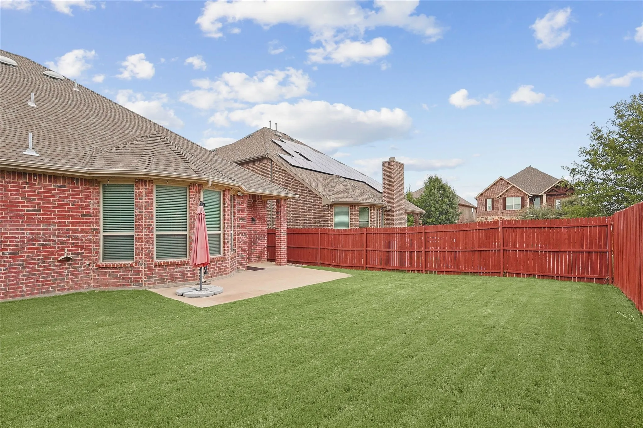 Single Family Residence For Rent in Tarrant County , 4332 Old Grove Way, Fort Worth, Texas 76244, 4 Bedroom, 3 Bathroom, 2 Garage spaces, 2,658 Sqft, built in 2015, mls#21390708, Real Estate Agent in Fort Worth, Homes For Rent in Tarrant county, Homes For Rent in Fort Worth, Realtor in Fort Worth Texas, Real Estate Brokerage Independent Realty Texas, Luminita Cordes Realtor