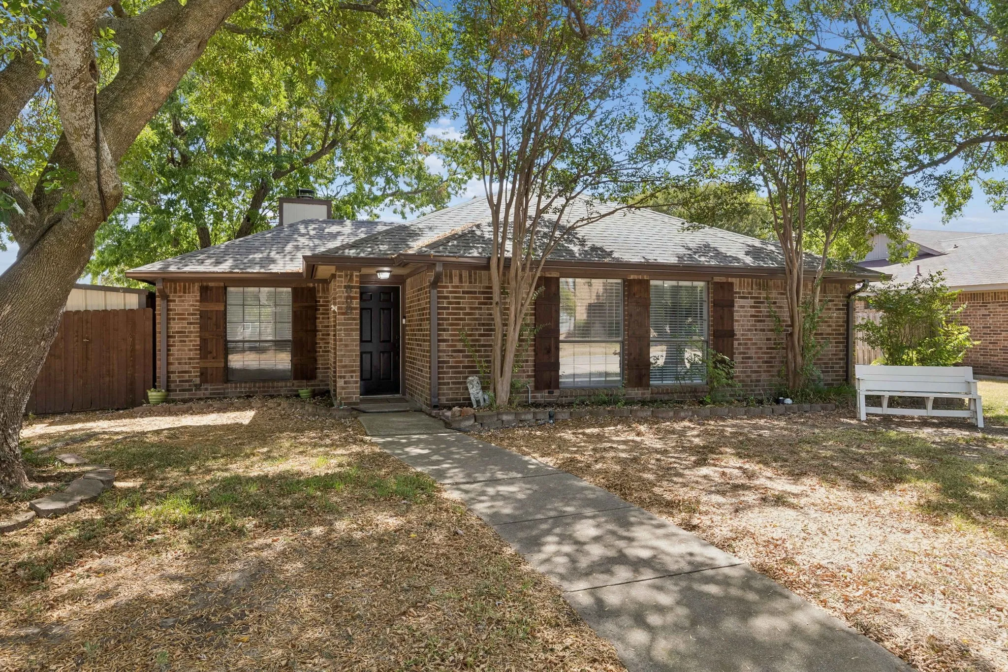 Single Family Residence For Sale