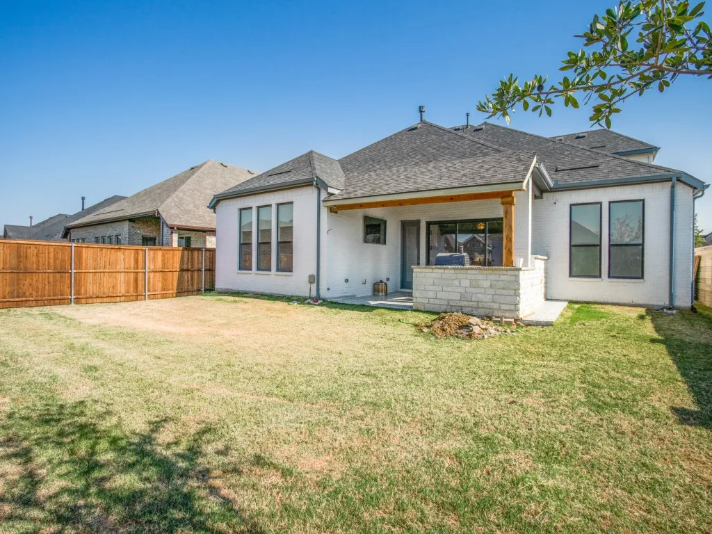 Single Family Residence For Sale in Collin County , 2700 Yarmouth Street, Celina, Texas 75009, 5 Bedroom, 5 Bathroom, 3 Garage spaces, 3,752 Sqft, built in 2021, mls#21390184, Real Estate Agent in Celina, Homes For Sale in Collin county, Homes For Sale in Celina, Realtor in Celina Texas, Real Estate Brokerage Independent Realty Texas, Luminita Cordes Realtor