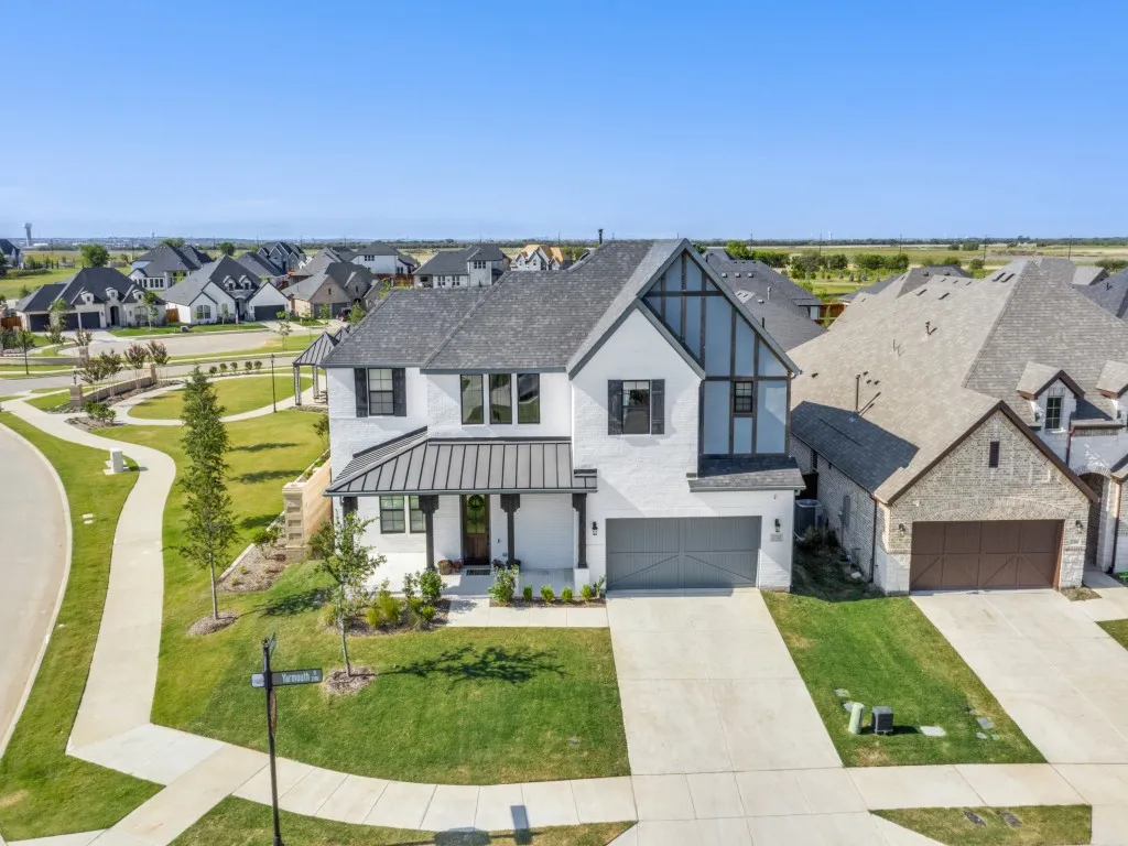 Single Family Residence For Sale in Collin County , 2700 Yarmouth Street, Celina, Texas 75009, 5 Bedroom, 5 Bathroom, 3 Garage spaces, 3,752 Sqft, built in 2021, mls#21390184, Real Estate Agent in Celina, Homes For Sale in Collin county, Homes For Sale in Celina, Realtor in Celina Texas, Real Estate Brokerage Independent Realty Texas, Luminita Cordes Realtor