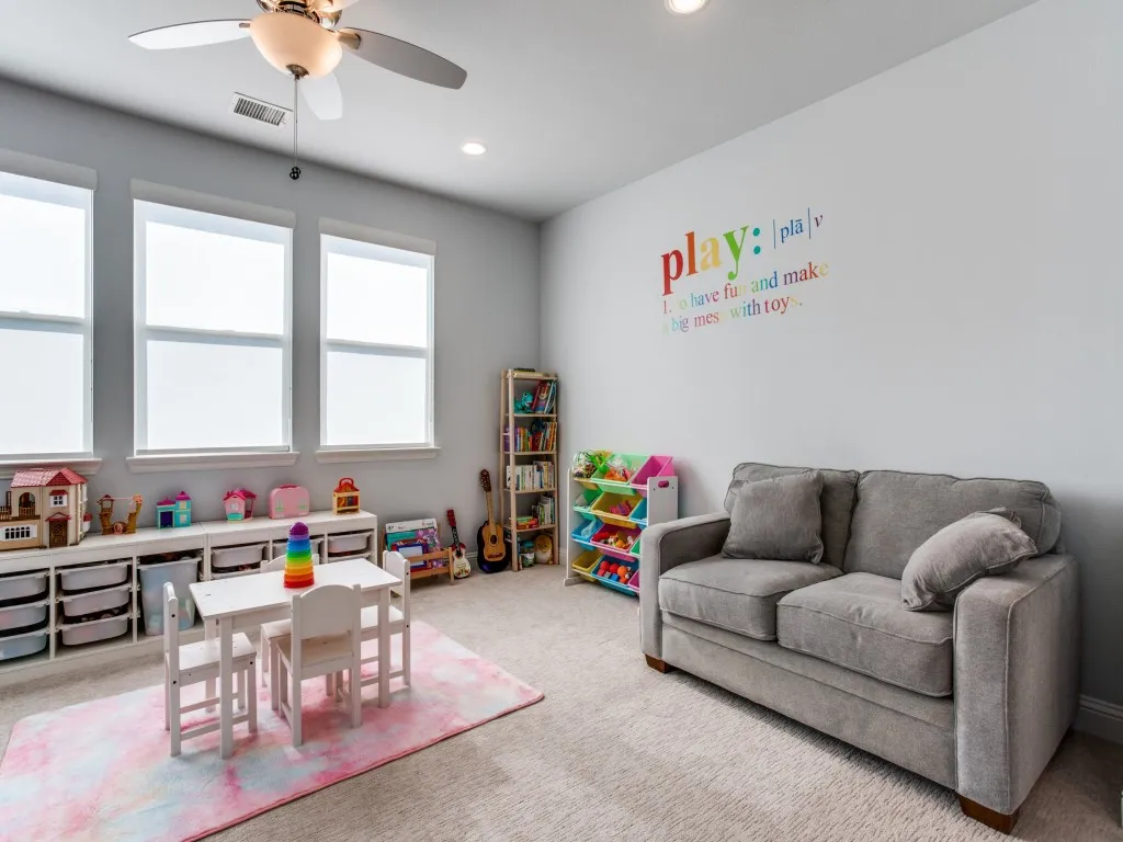 Single Family Residence For Sale in Collin County , 2700 Yarmouth Street, Celina, Texas 75009, 5 Bedroom, 5 Bathroom, 3 Garage spaces, 3,752 Sqft, built in 2021, mls#21390184, Real Estate Agent in Celina, Homes For Sale in Collin county, Homes For Sale in Celina, Realtor in Celina Texas, Real Estate Brokerage Independent Realty Texas, Luminita Cordes Realtor
