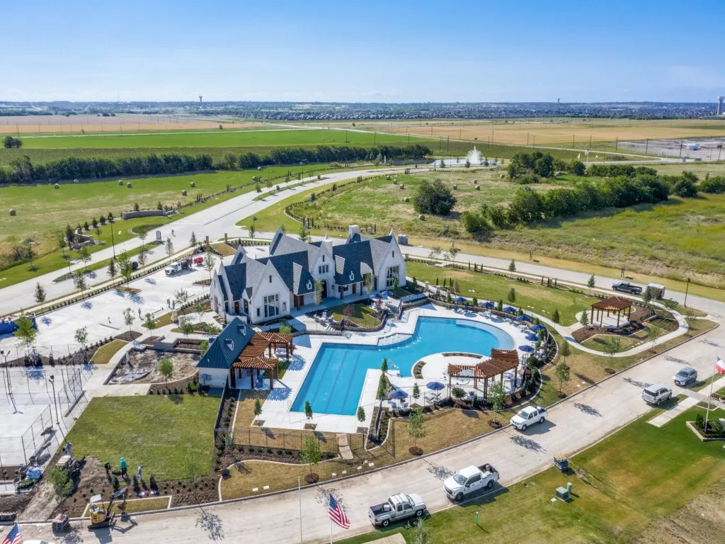 Single Family Residence For Sale in Collin County , 2700 Yarmouth Street, Celina, Texas 75009, 5 Bedroom, 5 Bathroom, 3 Garage spaces, 3,752 Sqft, built in 2021, mls#21390184, Real Estate Agent in Celina, Homes For Sale in Collin county, Homes For Sale in Celina, Realtor in Celina Texas, Real Estate Brokerage Independent Realty Texas, Luminita Cordes Realtor