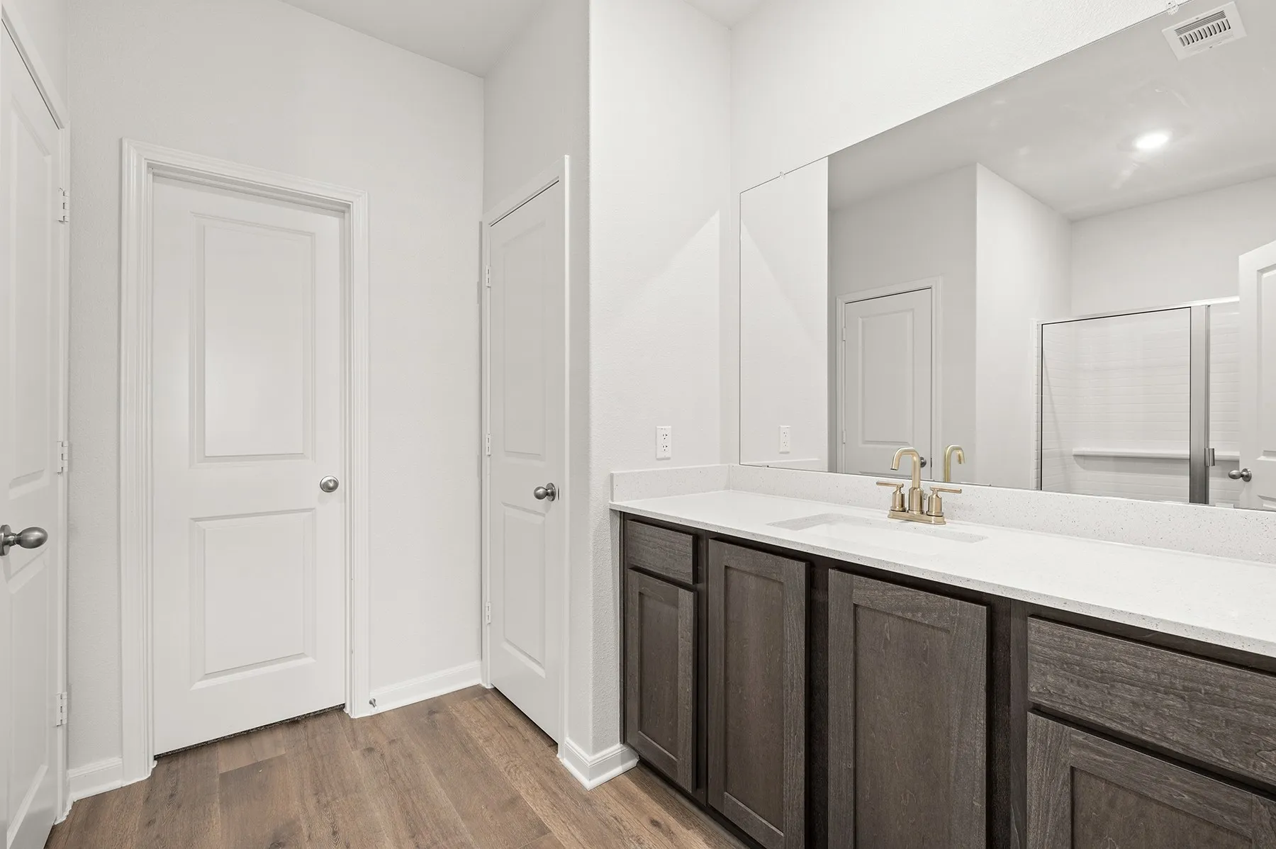 Single Family Residence For Sale in Johnson County , 403 Patton Lane, Venus, Texas 76084, 3 Bedroom, 2 Bathroom, 2 Garage spaces, 1,658 Sqft, built in 2026, mls#21390738, Real Estate Agent in Venus, Homes For Sale in Johnson county, Homes For Sale in Venus, Realtor in Venus Texas, Real Estate Brokerage Independent Realty Texas, Luminita Cordes Realtor