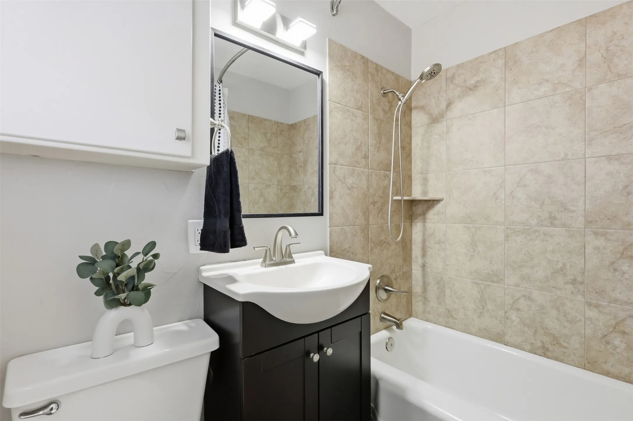 Single Family Residence For Sale in Tarrant County , 5012 Ira Street, Haltom City, Texas 76117, 3 Bedroom, 2 Bathroom, 2 Garage spaces, 1,285 Sqft, built in 1958, mls#21388927, Real Estate Agent in Haltom City, Homes For Sale in Tarrant county, Homes For Sale in Haltom City, Realtor in Haltom City Texas, Real Estate Brokerage Independent Realty Texas, Luminita Cordes Realtor