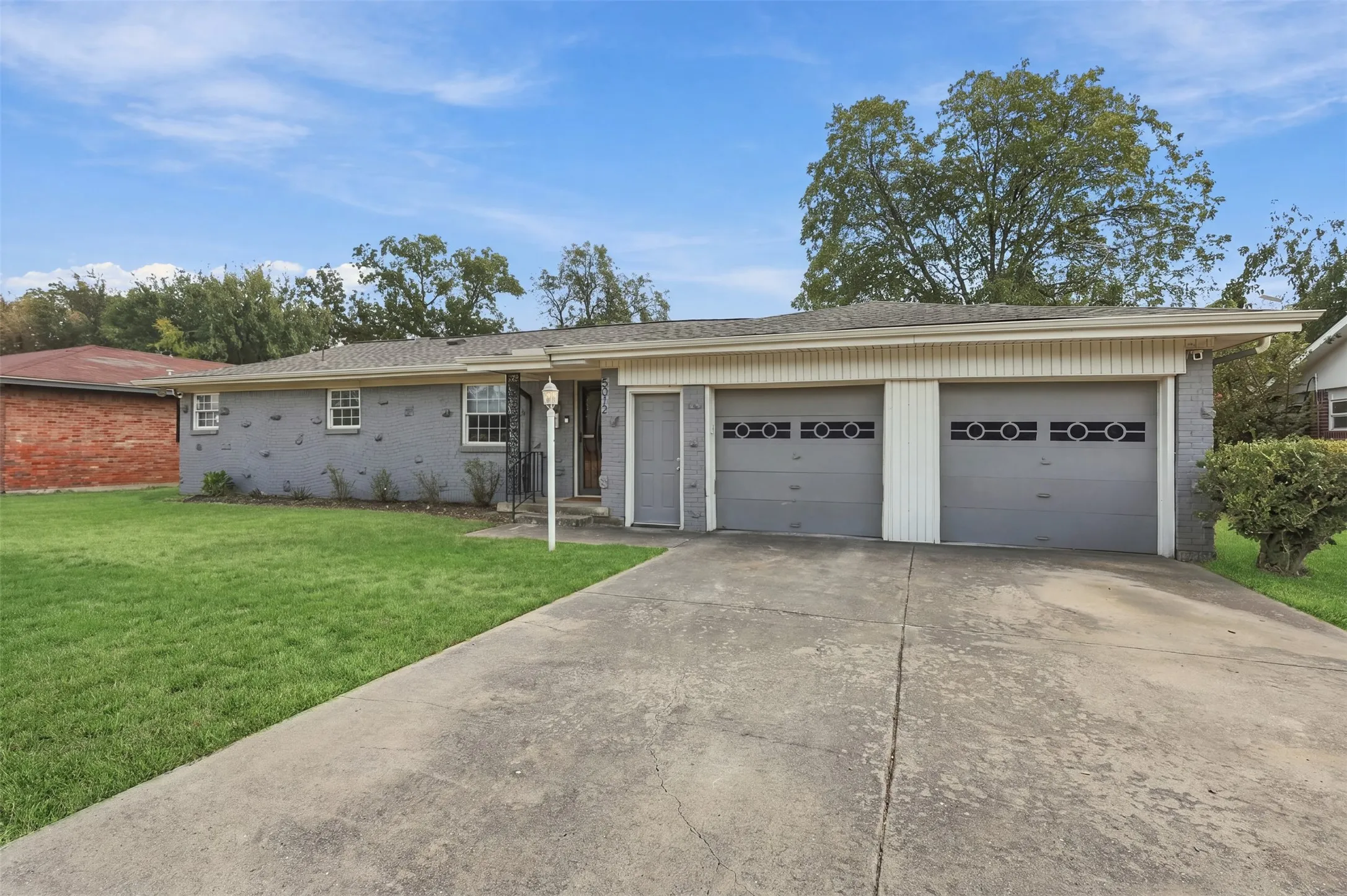 Single Family Residence For Sale in Tarrant County , 5012 Ira Street, Haltom City, Texas 76117, 3 Bedroom, 2 Bathroom, 2 Garage spaces, 1,285 Sqft, built in 1958, mls#21388927, Real Estate Agent in Haltom City, Homes For Sale in Tarrant county, Homes For Sale in Haltom City, Realtor in Haltom City Texas, Real Estate Brokerage Independent Realty Texas, Luminita Cordes Realtor