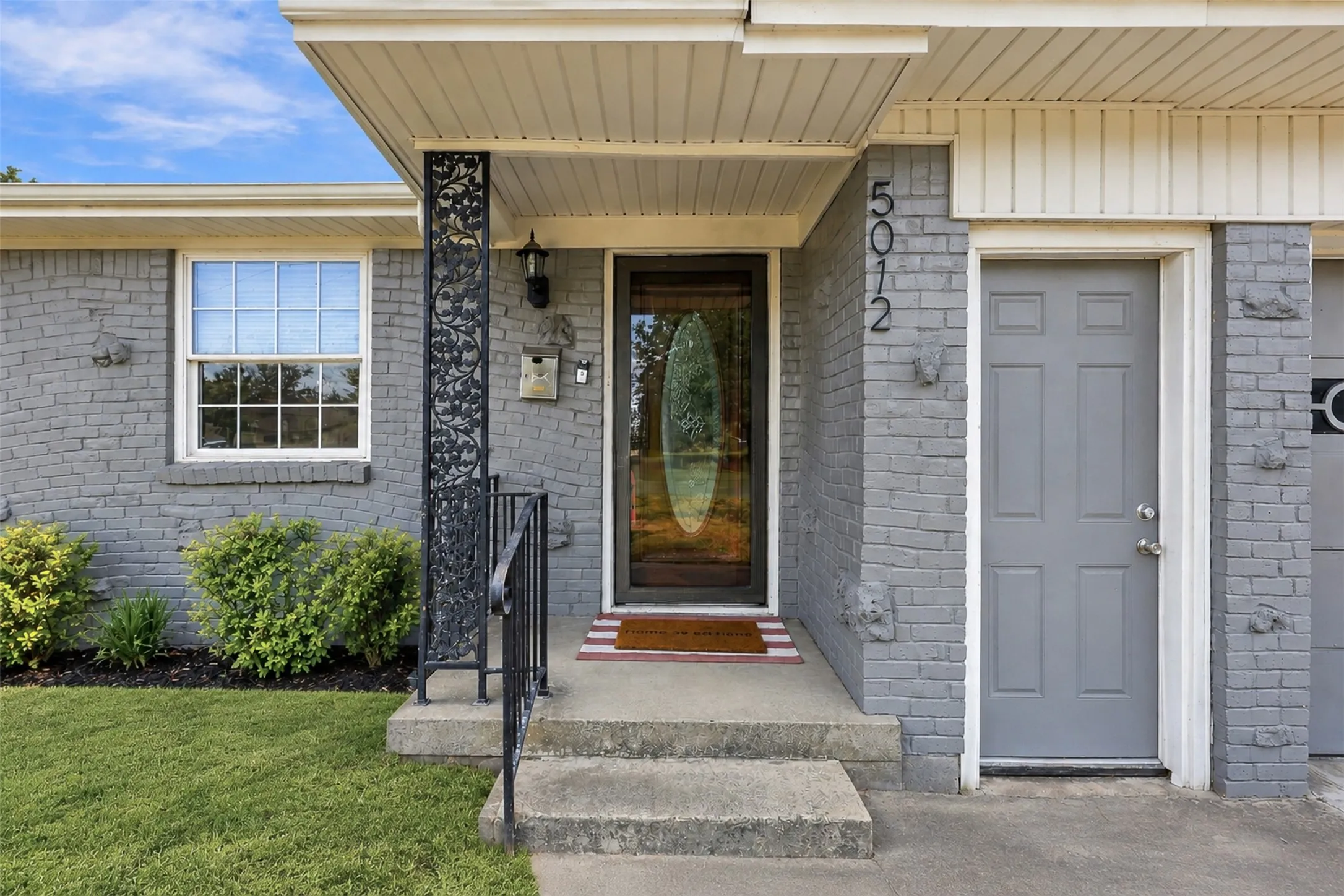 Single Family Residence For Sale in Tarrant County , 5012 Ira Street, Haltom City, Texas 76117, 3 Bedroom, 2 Bathroom, 2 Garage spaces, 1,285 Sqft, built in 1958, mls#21388927, Real Estate Agent in Haltom City, Homes For Sale in Tarrant county, Homes For Sale in Haltom City, Realtor in Haltom City Texas, Real Estate Brokerage Independent Realty Texas, Luminita Cordes Realtor