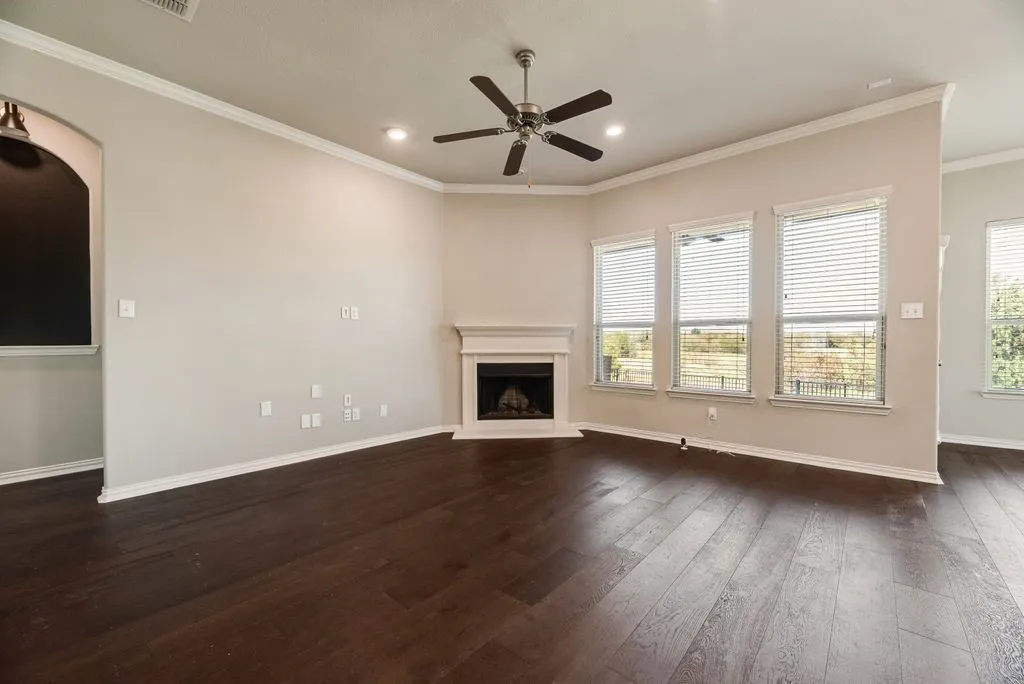 Single Family Residence For Rent in Denton County , 12009 Fairbanks Court, Frisco, Texas 75036, 4 Bedroom, 3 Bathroom, 2 Garage spaces, 2,143 Sqft, built in 2016, mls#21390688, Real Estate Agent in Frisco, Homes For Rent in Denton county, Homes For Rent in Frisco, Realtor in Frisco Texas, Real Estate Brokerage Independent Realty Texas, Luminita Cordes Realtor