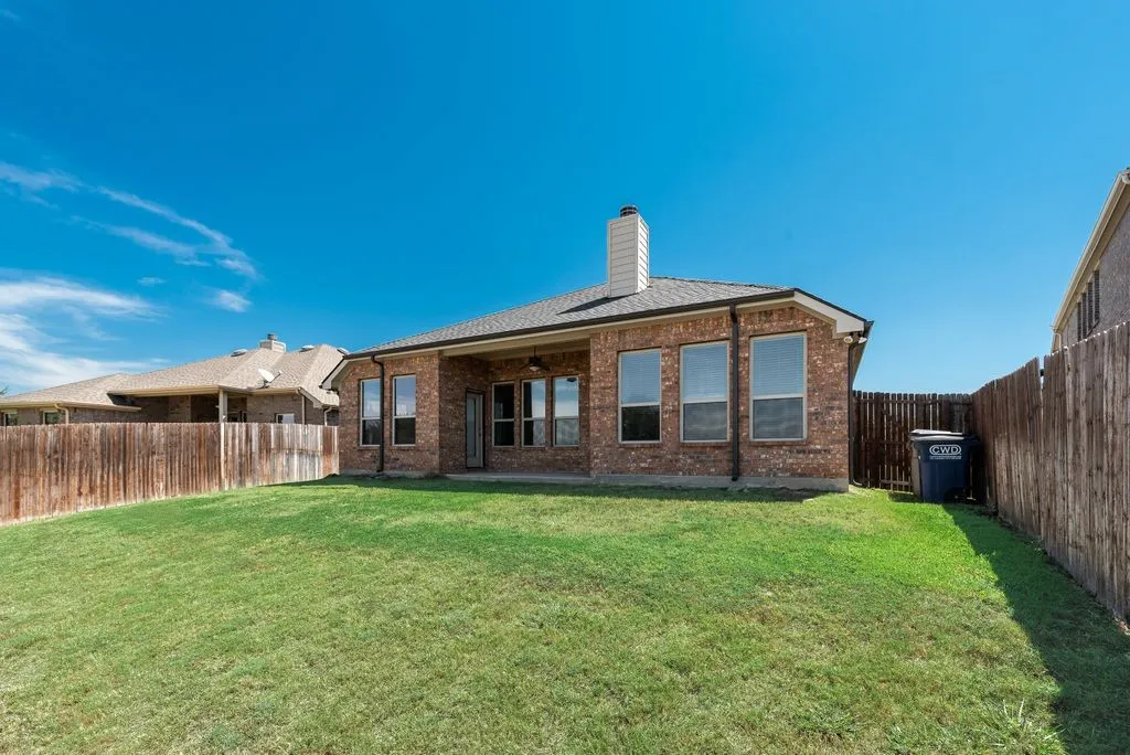 Single Family Residence For Rent in Denton County , 12009 Fairbanks Court, Frisco, Texas 75036, 4 Bedroom, 3 Bathroom, 2 Garage spaces, 2,143 Sqft, built in 2016, mls#21390688, Real Estate Agent in Frisco, Homes For Rent in Denton county, Homes For Rent in Frisco, Realtor in Frisco Texas, Real Estate Brokerage Independent Realty Texas, Luminita Cordes Realtor