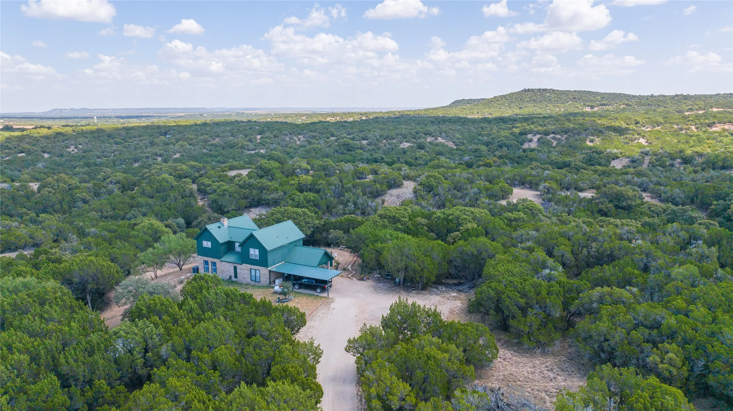 Single Family Residence For Sale in Taylor County , 245 Heinze Ranch Road, Tuscola, Texas 79562, 4 Bedroom, 3 Bathroom, Garage spaces, 2,380 Sqft, built in 2003, mls#21388574, Real Estate Agent in Tuscola, Homes For Sale in Taylor county, Homes For Sale in Tuscola, Realtor in Tuscola Texas, Real Estate Brokerage Independent Realty Texas, Luminita Cordes Realtor