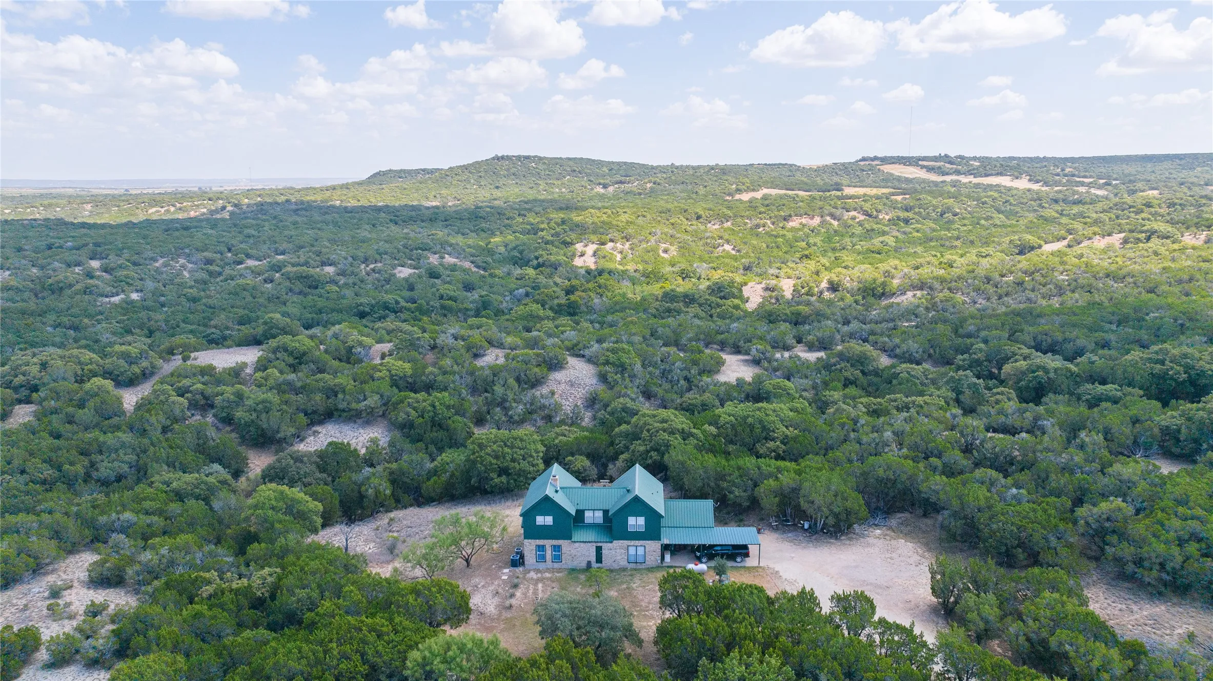 Single Family Residence For Sale in Taylor County , 245 Heinze Ranch Road, Tuscola, Texas 79562, 4 Bedroom, 3 Bathroom, Garage spaces, 2,380 Sqft, built in 2003, mls#21388574, Real Estate Agent in Tuscola, Homes For Sale in Taylor county, Homes For Sale in Tuscola, Realtor in Tuscola Texas, Real Estate Brokerage Independent Realty Texas, Luminita Cordes Realtor