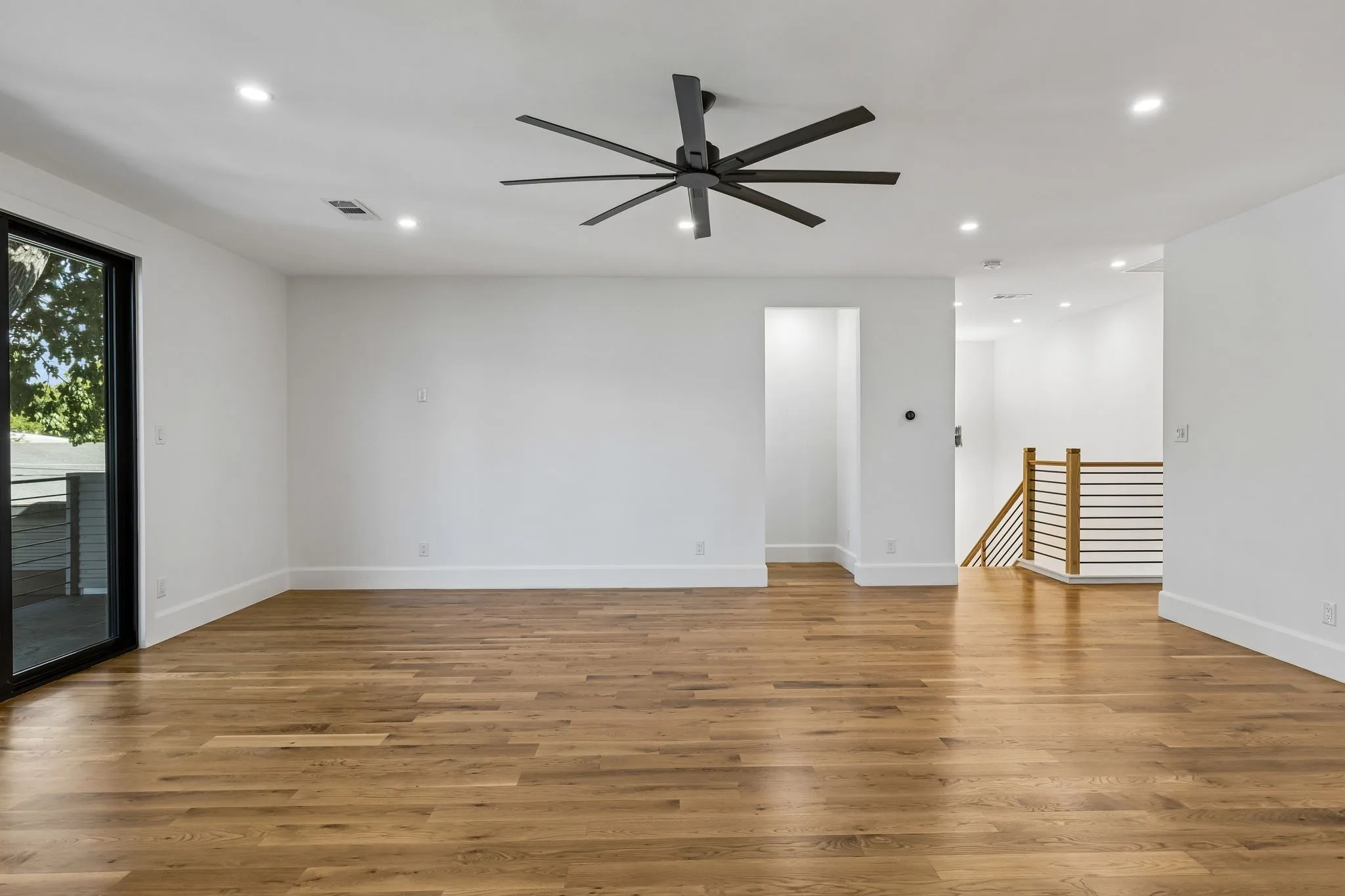 Single Family Residence For Rent in Dallas County , 8546 Glencrest Lane, Dallas, Texas 75209, 4 Bedroom, 5 Bathroom, 2 Garage spaces, 4,404 Sqft, built in 2020, mls#21390360, Real Estate Agent in Dallas, Homes For Rent in Dallas county, Homes For Rent in Dallas, Realtor in Dallas Texas, Real Estate Brokerage Independent Realty Texas, Luminita Cordes Realtor