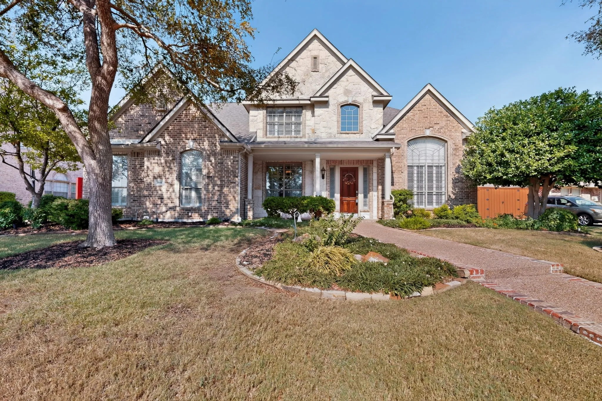 Single Family Residence For Sale