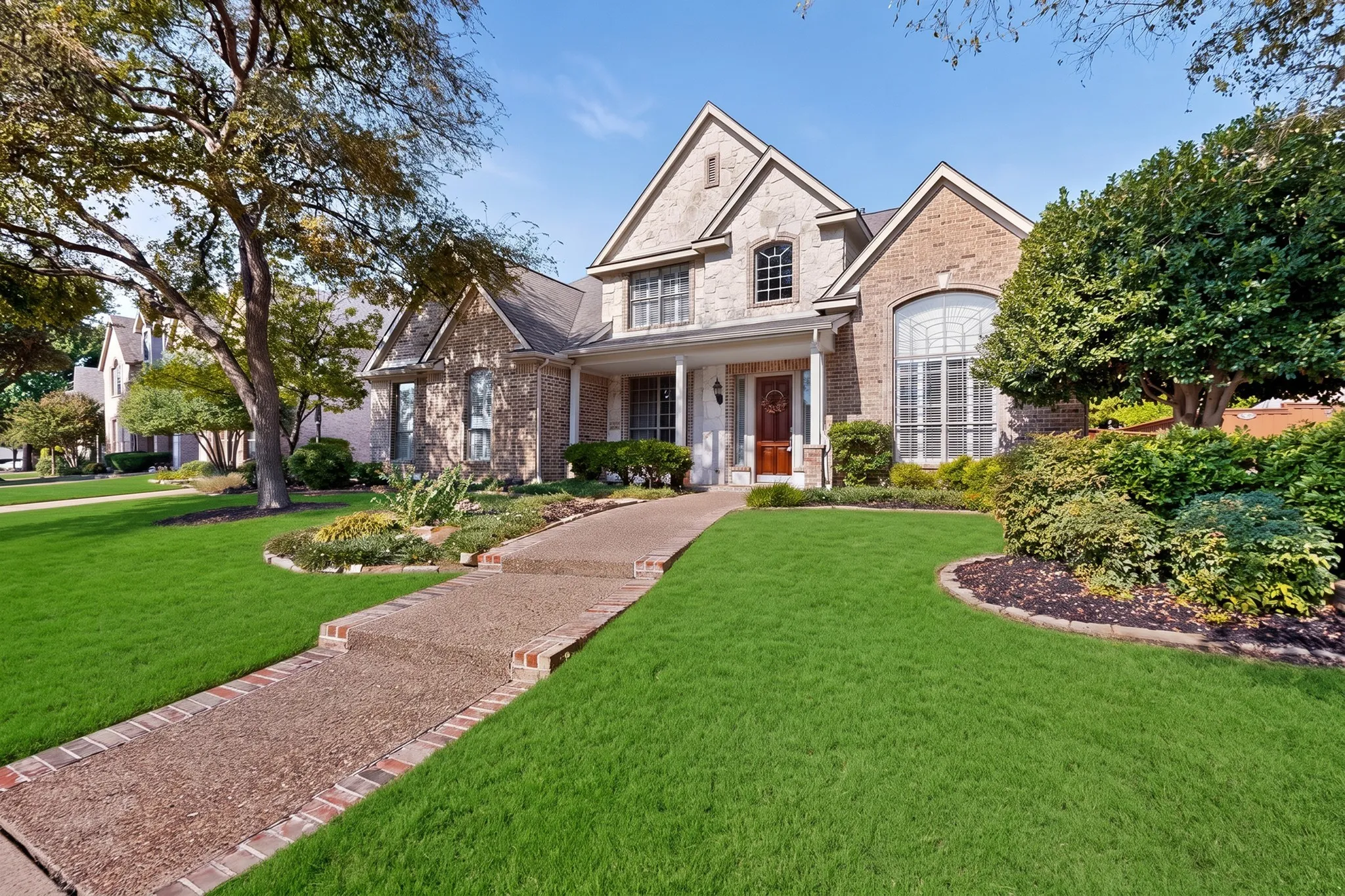 Single Family Residence For Sale in Collin County , 1921 Armstrong Drive, Allen, Texas 75002, 4 Bedroom, 4 Bathroom, 3 Garage spaces, 4,217 Sqft, built in 2001, mls#21390717, Real Estate Agent in Allen, Homes For Sale in Collin county, Homes For Sale in Allen, Realtor in Allen Texas, Real Estate Brokerage Independent Realty Texas, Luminita Cordes Realtor