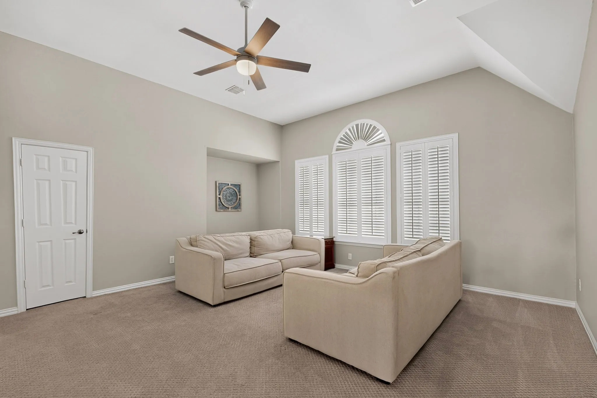 Single Family Residence For Sale in Collin County , 1921 Armstrong Drive, Allen, Texas 75002, 4 Bedroom, 4 Bathroom, 3 Garage spaces, 4,217 Sqft, built in 2001, mls#21390717, Real Estate Agent in Allen, Homes For Sale in Collin county, Homes For Sale in Allen, Realtor in Allen Texas, Real Estate Brokerage Independent Realty Texas, Luminita Cordes Realtor