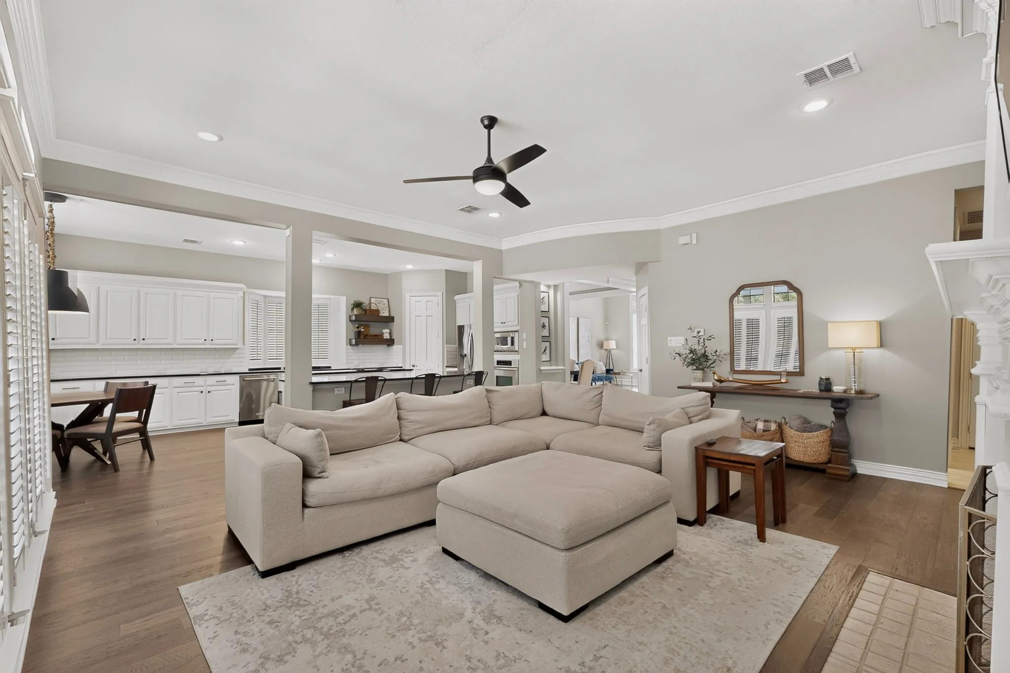 Single Family Residence For Sale in Collin County , 1921 Armstrong Drive, Allen, Texas 75002, 4 Bedroom, 4 Bathroom, 3 Garage spaces, 4,217 Sqft, built in 2001, mls#21390717, Real Estate Agent in Allen, Homes For Sale in Collin county, Homes For Sale in Allen, Realtor in Allen Texas, Real Estate Brokerage Independent Realty Texas, Luminita Cordes Realtor