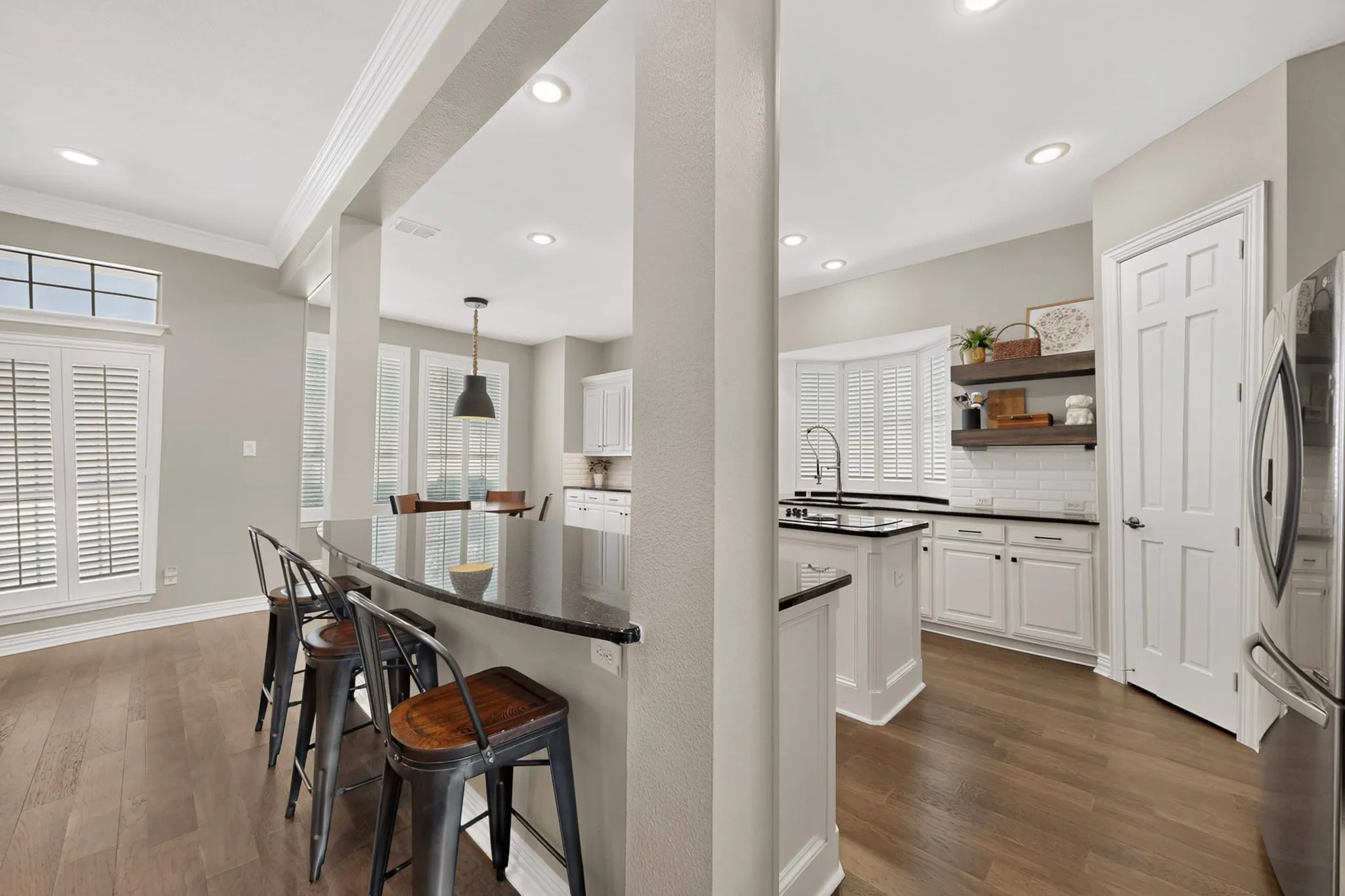 Single Family Residence For Sale in Collin County , 1921 Armstrong Drive, Allen, Texas 75002, 4 Bedroom, 4 Bathroom, 3 Garage spaces, 4,217 Sqft, built in 2001, mls#21390717, Real Estate Agent in Allen, Homes For Sale in Collin county, Homes For Sale in Allen, Realtor in Allen Texas, Real Estate Brokerage Independent Realty Texas, Luminita Cordes Realtor