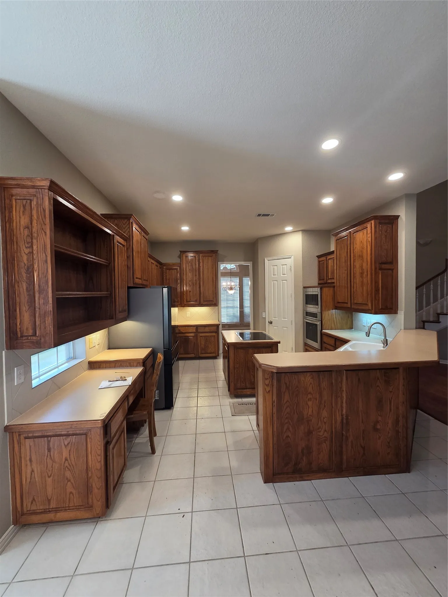 Single Family Residence For Rent in Denton County , 1670 Oak Ridge Drive, Corinth, Texas 76210, 4 Bedroom, 3 Bathroom, 3 Garage spaces, 3,121 Sqft, built in 1999, mls#21390765, Real Estate Agent in Corinth, Homes For Rent in Denton county, Homes For Rent in Corinth, Realtor in Corinth Texas, Real Estate Brokerage Independent Realty Texas, Luminita Cordes Realtor