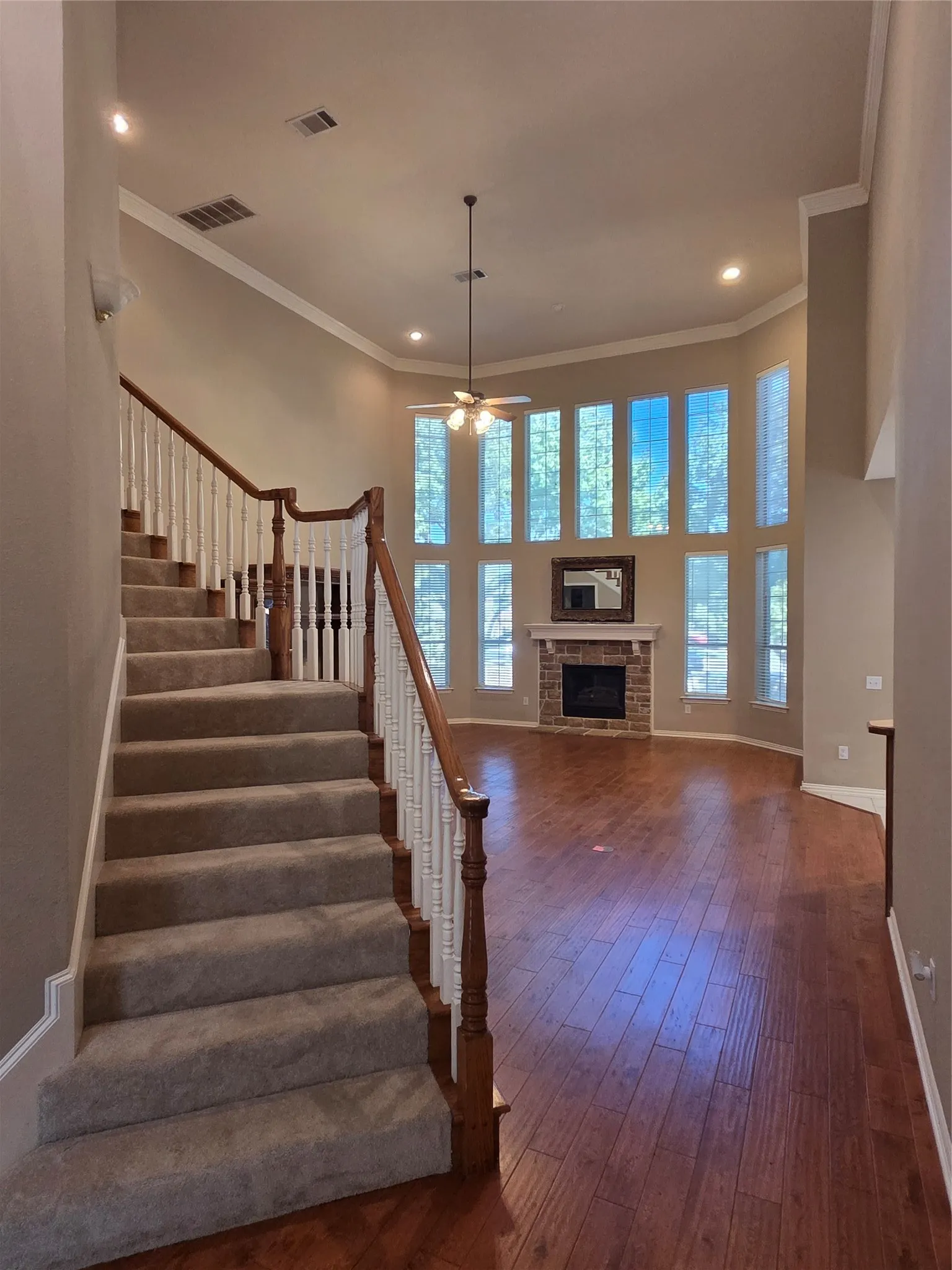 Single Family Residence For Rent in Denton County , 1670 Oak Ridge Drive, Corinth, Texas 76210, 4 Bedroom, 3 Bathroom, 3 Garage spaces, 3,121 Sqft, built in 1999, mls#21390765, Real Estate Agent in Corinth, Homes For Rent in Denton county, Homes For Rent in Corinth, Realtor in Corinth Texas, Real Estate Brokerage Independent Realty Texas, Luminita Cordes Realtor