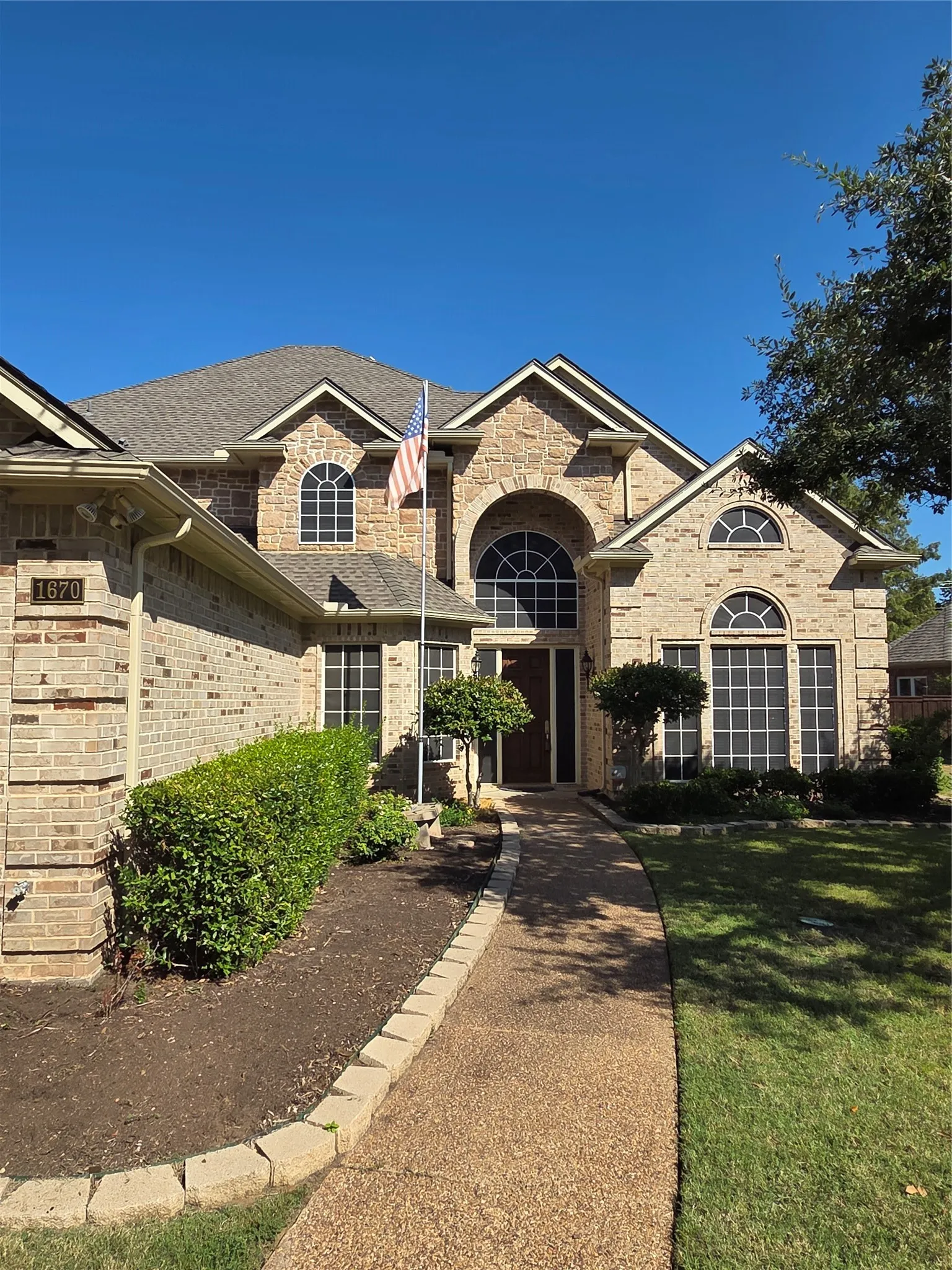 Single Family Residence For Rent in Denton County , 1670 Oak Ridge Drive, Corinth, Texas 76210, 4 Bedroom, 3 Bathroom, 3 Garage spaces, 3,121 Sqft, built in 1999, mls#21390765, Real Estate Agent in Corinth, Homes For Rent in Denton county, Homes For Rent in Corinth, Realtor in Corinth Texas, Real Estate Brokerage Independent Realty Texas, Luminita Cordes Realtor