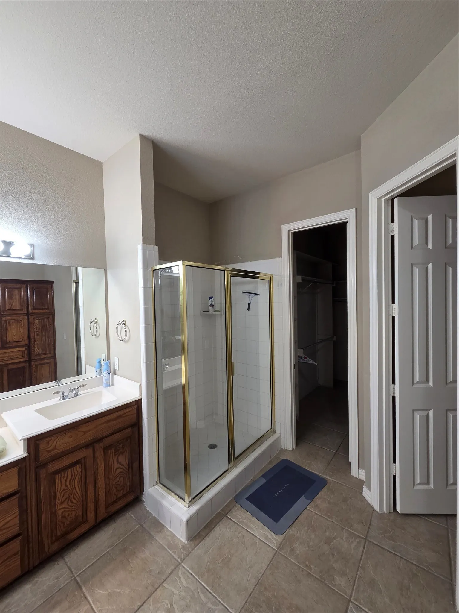Single Family Residence For Rent in Denton County , 1670 Oak Ridge Drive, Corinth, Texas 76210, 4 Bedroom, 3 Bathroom, 3 Garage spaces, 3,121 Sqft, built in 1999, mls#21390765, Real Estate Agent in Corinth, Homes For Rent in Denton county, Homes For Rent in Corinth, Realtor in Corinth Texas, Real Estate Brokerage Independent Realty Texas, Luminita Cordes Realtor