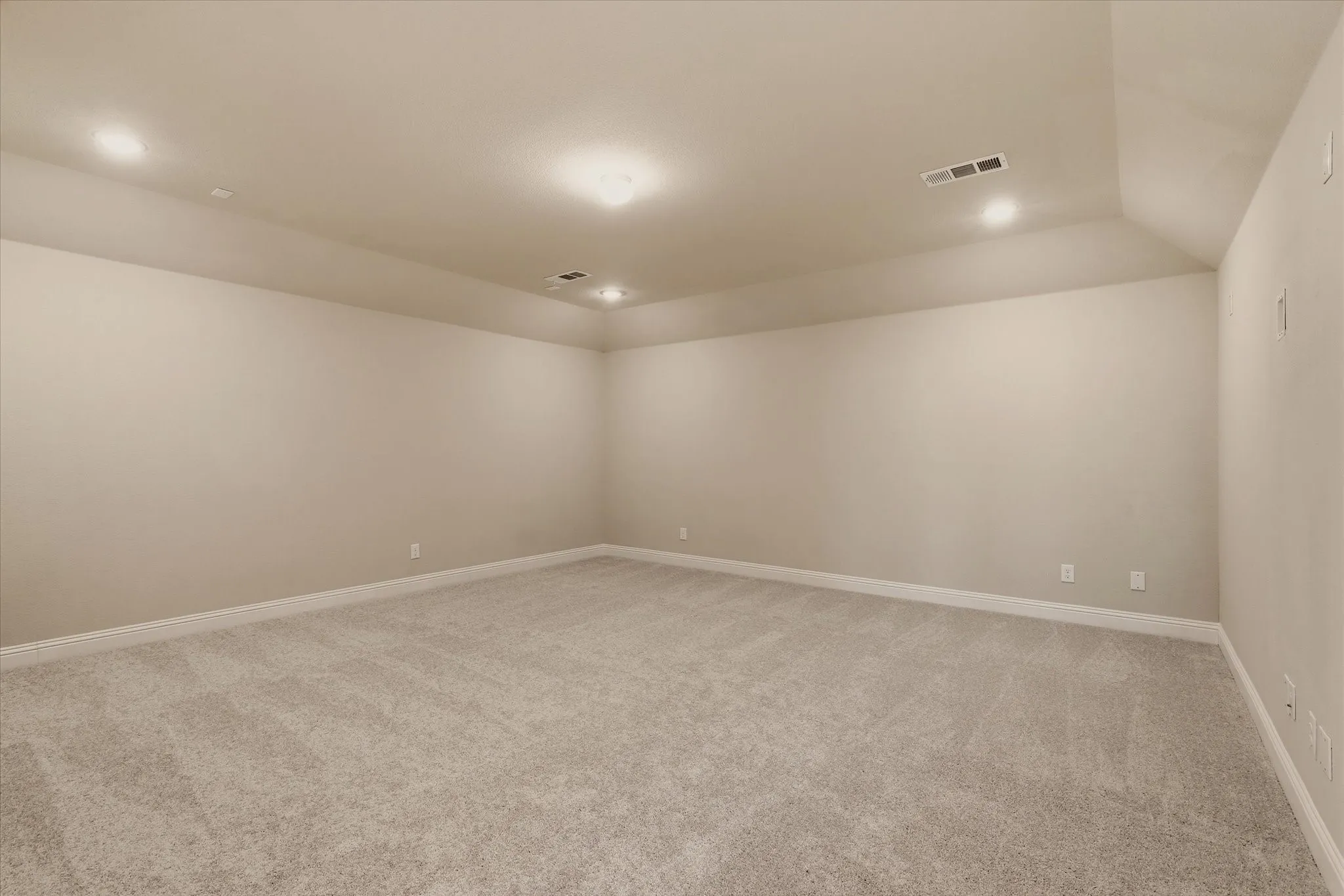 Single Family Residence For Sale in Collin County , 3405 Melrose Court, Wylie, Texas 75098, 4 Bedroom, 4 Bathroom, 2 Garage spaces, 3,098 Sqft, built in 2020, mls#21390589, Real Estate Agent in Wylie, Homes For Sale in Collin county, Homes For Sale in Wylie, Realtor in Wylie Texas, Real Estate Brokerage Independent Realty Texas, Luminita Cordes Realtor