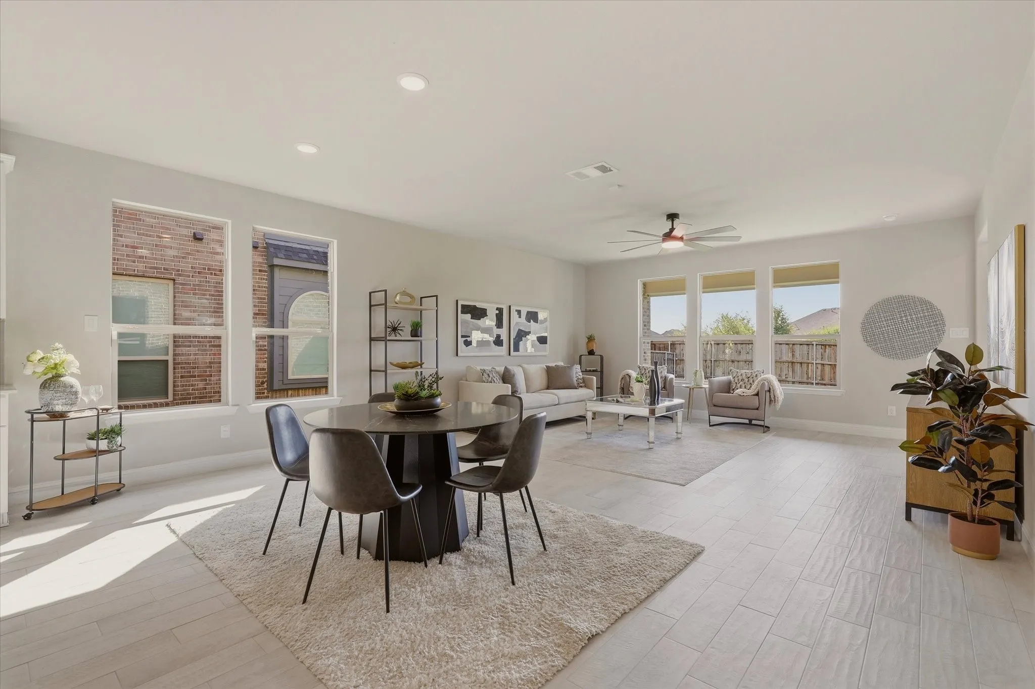 Single Family Residence For Sale in Collin County , 3405 Melrose Court, Wylie, Texas 75098, 4 Bedroom, 4 Bathroom, 2 Garage spaces, 3,098 Sqft, built in 2020, mls#21390589, Real Estate Agent in Wylie, Homes For Sale in Collin county, Homes For Sale in Wylie, Realtor in Wylie Texas, Real Estate Brokerage Independent Realty Texas, Luminita Cordes Realtor