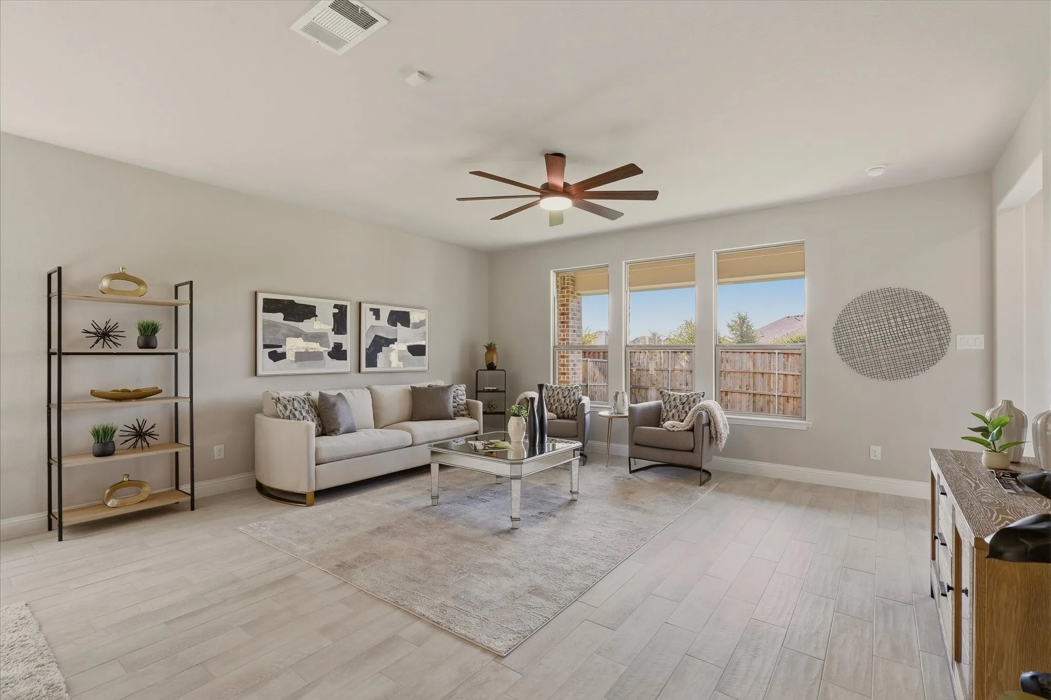 Single Family Residence For Sale in Collin County , 3405 Melrose Court, Wylie, Texas 75098, 4 Bedroom, 4 Bathroom, 2 Garage spaces, 3,098 Sqft, built in 2020, mls#21390589, Real Estate Agent in Wylie, Homes For Sale in Collin county, Homes For Sale in Wylie, Realtor in Wylie Texas, Real Estate Brokerage Independent Realty Texas, Luminita Cordes Realtor