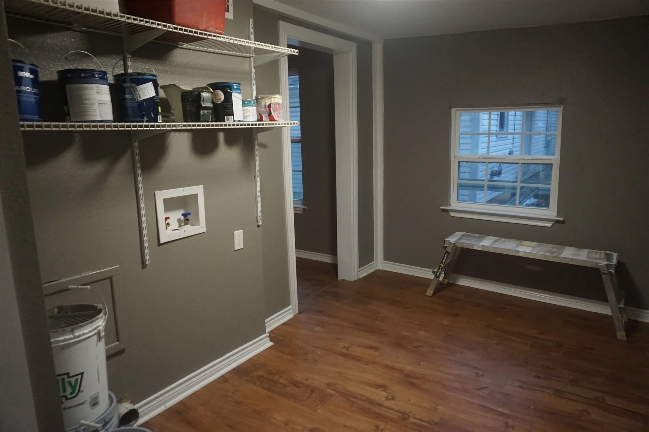 Single Family Residence For Sale in Grayson County , 127 E Hull Street, Denison, Texas 75021, 3 Bedroom, 2 Bathroom, Garage spaces, 1,157 Sqft, built in 1920, mls#21390769, Real Estate Agent in Denison, Homes For Sale in Grayson county, Homes For Sale in Denison, Realtor in Denison Texas, Real Estate Brokerage Independent Realty Texas, Luminita Cordes Realtor