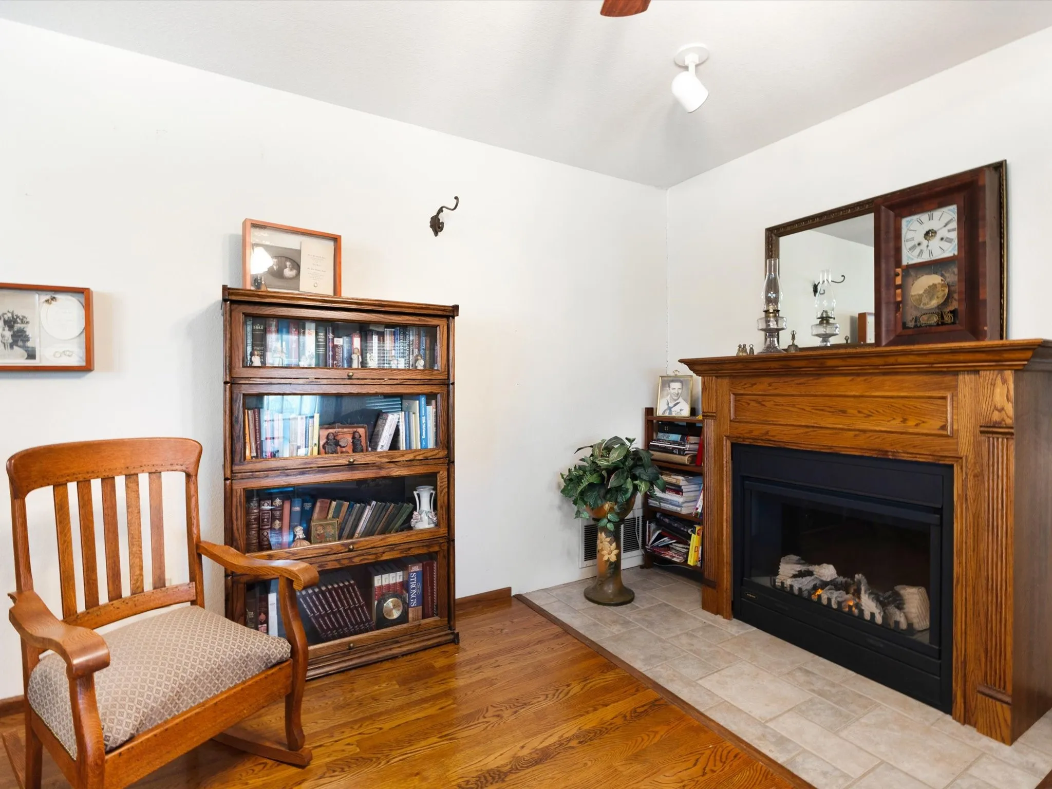 Improved Land For Sale in Denton County , 1333 Salt Branch, Little Elm, Texas 75068, 0, 0, Garage spaces, 0 Sqft, built in 1973, mls#21390737, Real Estate Agent in Little Elm, Homes For Sale in Denton county, Homes For Sale in Little Elm, Realtor in Little Elm Texas, Real Estate Brokerage Independent Realty Texas, Luminita Cordes Realtor