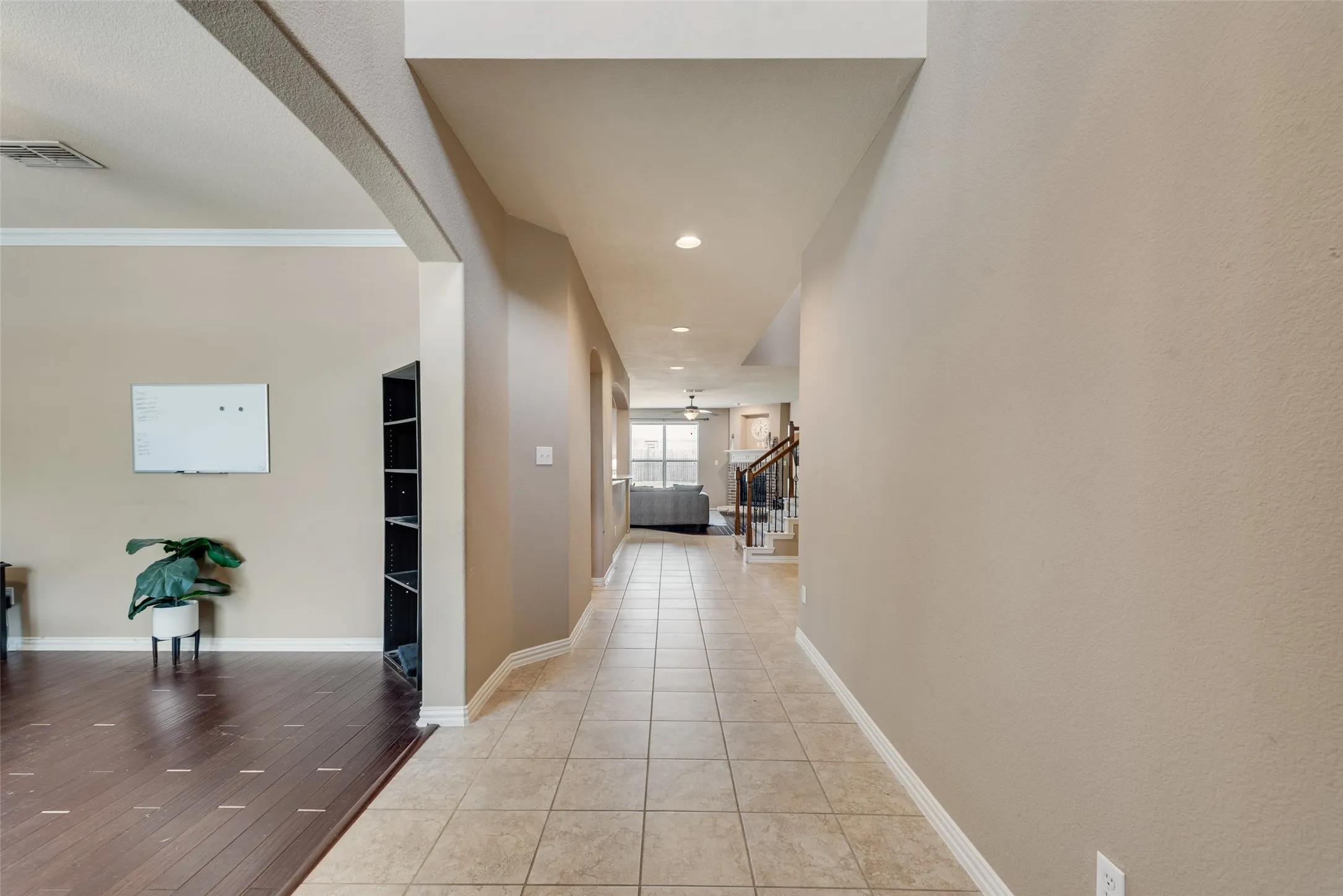 Single Family Residence For Sale in Tarrant County , 4513 Westcliffe, Mansfield, Texas 76063, 4 Bedroom, 3 Bathroom, 2 Garage spaces, 2,969 Sqft, built in 2009, mls#21329887, Real Estate Agent in Mansfield, Homes For Sale in Tarrant county, Homes For Sale in Mansfield, Realtor in Mansfield Texas, Real Estate Brokerage Independent Realty Texas, Luminita Cordes Realtor