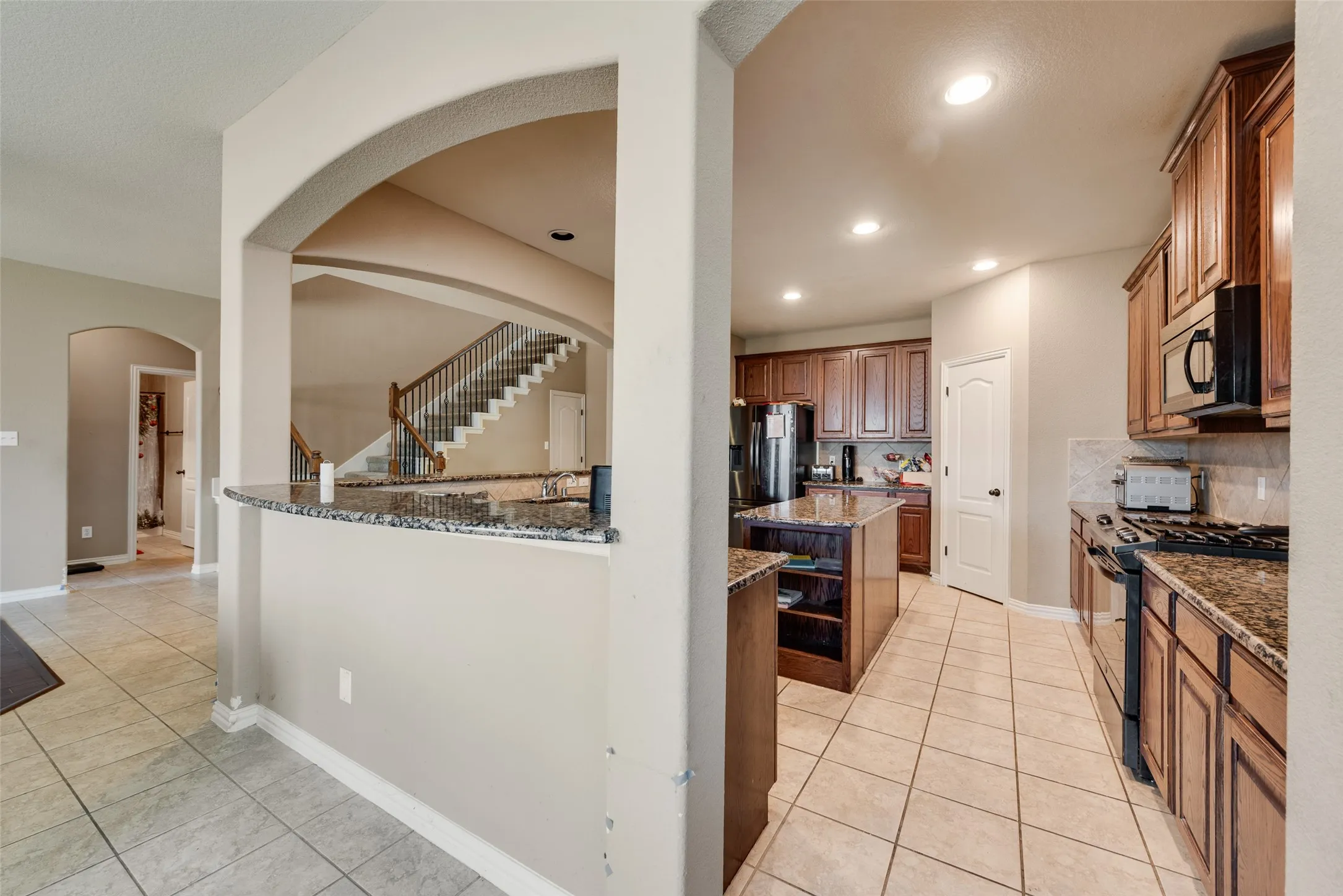 Single Family Residence For Sale in Tarrant County , 4513 Westcliffe, Mansfield, Texas 76063, 4 Bedroom, 3 Bathroom, 2 Garage spaces, 2,969 Sqft, built in 2009, mls#21329887, Real Estate Agent in Mansfield, Homes For Sale in Tarrant county, Homes For Sale in Mansfield, Realtor in Mansfield Texas, Real Estate Brokerage Independent Realty Texas, Luminita Cordes Realtor