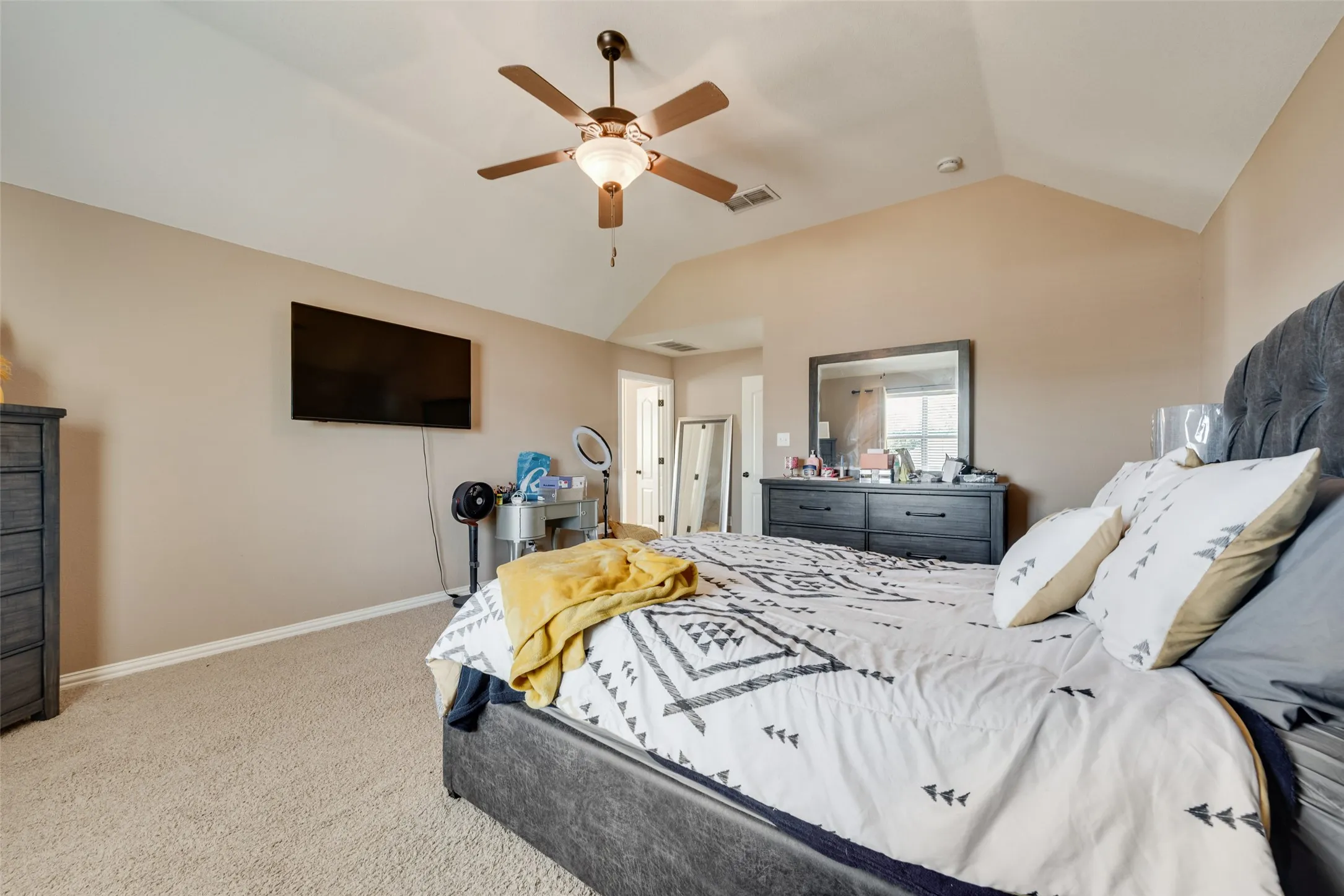Single Family Residence For Sale in Tarrant County , 4513 Westcliffe, Mansfield, Texas 76063, 4 Bedroom, 3 Bathroom, 2 Garage spaces, 2,969 Sqft, built in 2009, mls#21329887, Real Estate Agent in Mansfield, Homes For Sale in Tarrant county, Homes For Sale in Mansfield, Realtor in Mansfield Texas, Real Estate Brokerage Independent Realty Texas, Luminita Cordes Realtor