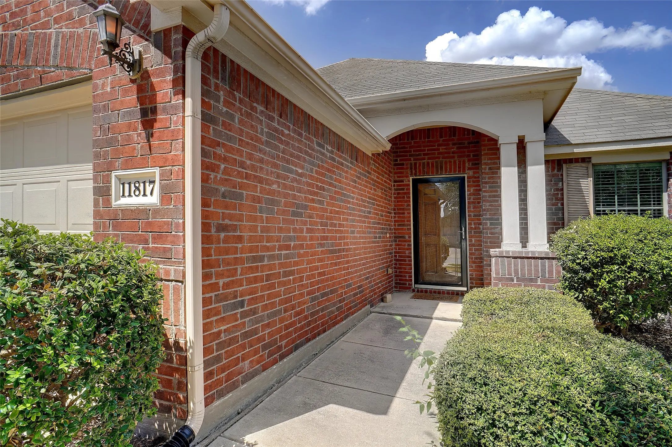 Single Family Residence For Rent in Denton County , 11817 Cape Cod Springs Drive, Frisco, Texas 75036, 3 Bedroom, 2 Bathroom, 2 Garage spaces, 1,794 Sqft, built in 2012, mls#21390777, Real Estate Agent in Frisco, Homes For Rent in Denton county, Homes For Rent in Frisco, Realtor in Frisco Texas, Real Estate Brokerage Independent Realty Texas, Luminita Cordes Realtor