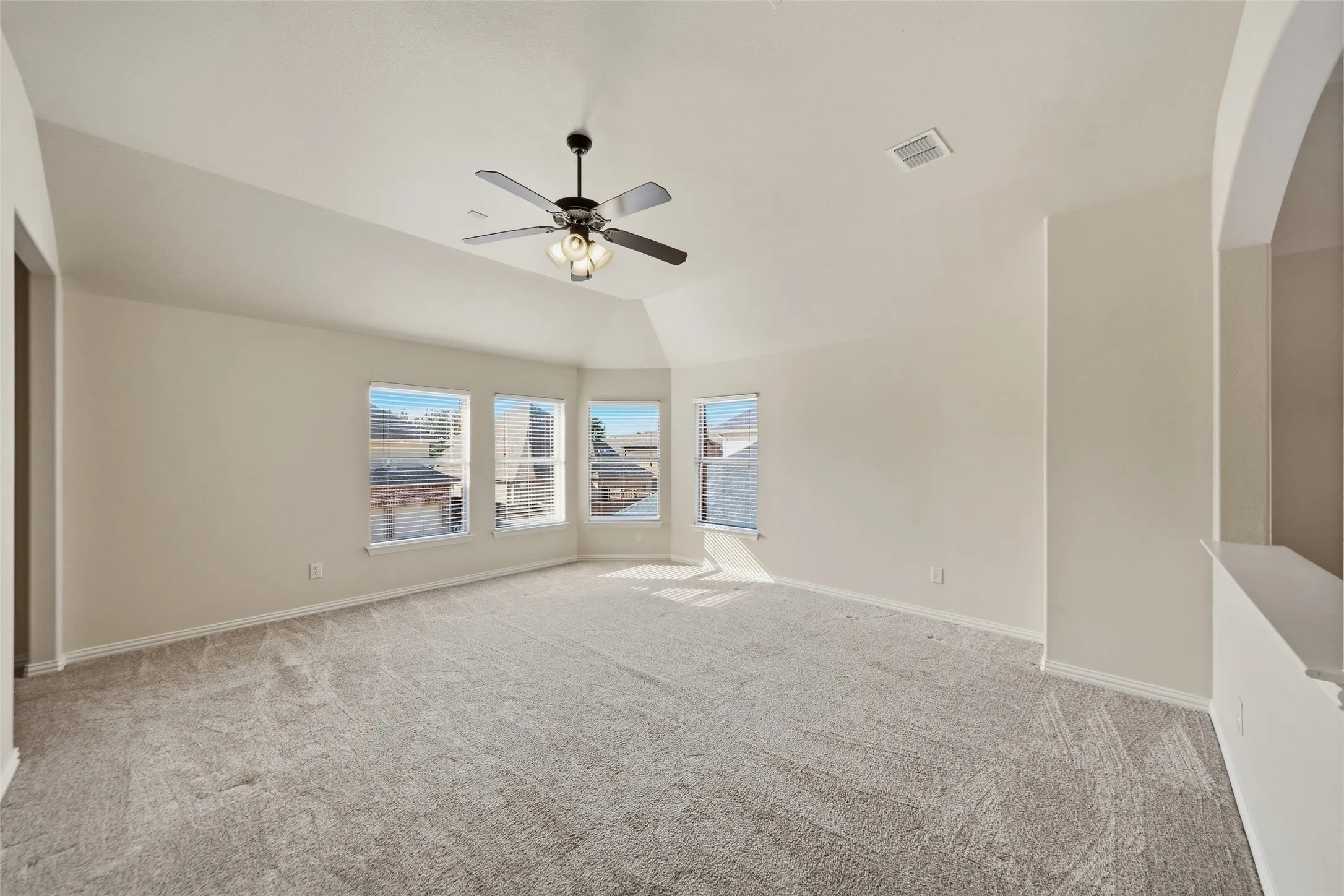 Single Family Residence For Sale in Collin County , 919 Panther Lane, Allen, Texas 75013, 4 Bedroom, 3 Bathroom, 3 Garage spaces, 3,221 Sqft, built in 2007, mls#21387838, Real Estate Agent in Allen, Homes For Sale in Collin county, Homes For Sale in Allen, Realtor in Allen Texas, Real Estate Brokerage Independent Realty Texas, Luminita Cordes Realtor