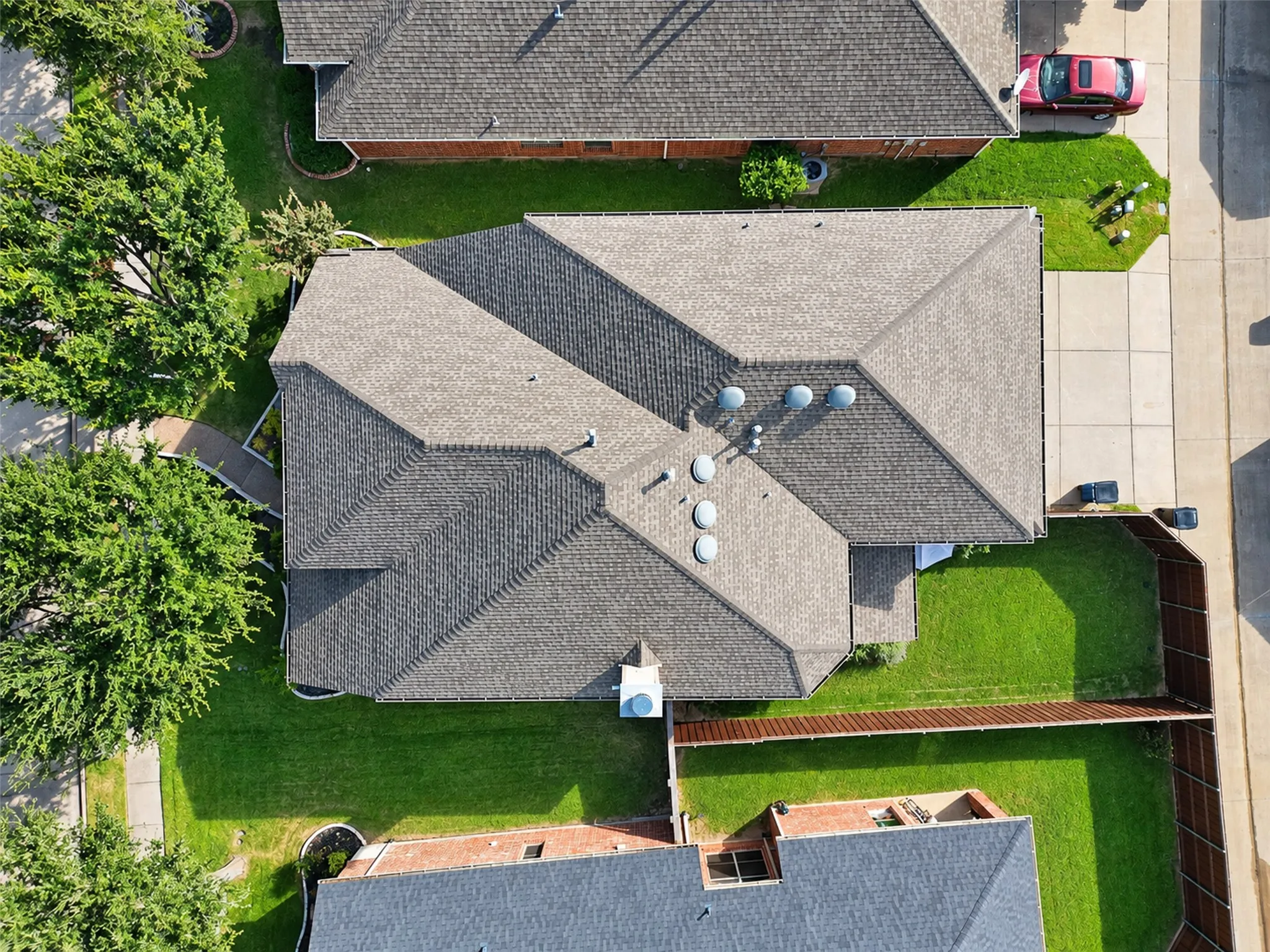 Single Family Residence For Sale in Collin County , 919 Panther Lane, Allen, Texas 75013, 4 Bedroom, 3 Bathroom, 3 Garage spaces, 3,221 Sqft, built in 2007, mls#21387838, Real Estate Agent in Allen, Homes For Sale in Collin county, Homes For Sale in Allen, Realtor in Allen Texas, Real Estate Brokerage Independent Realty Texas, Luminita Cordes Realtor