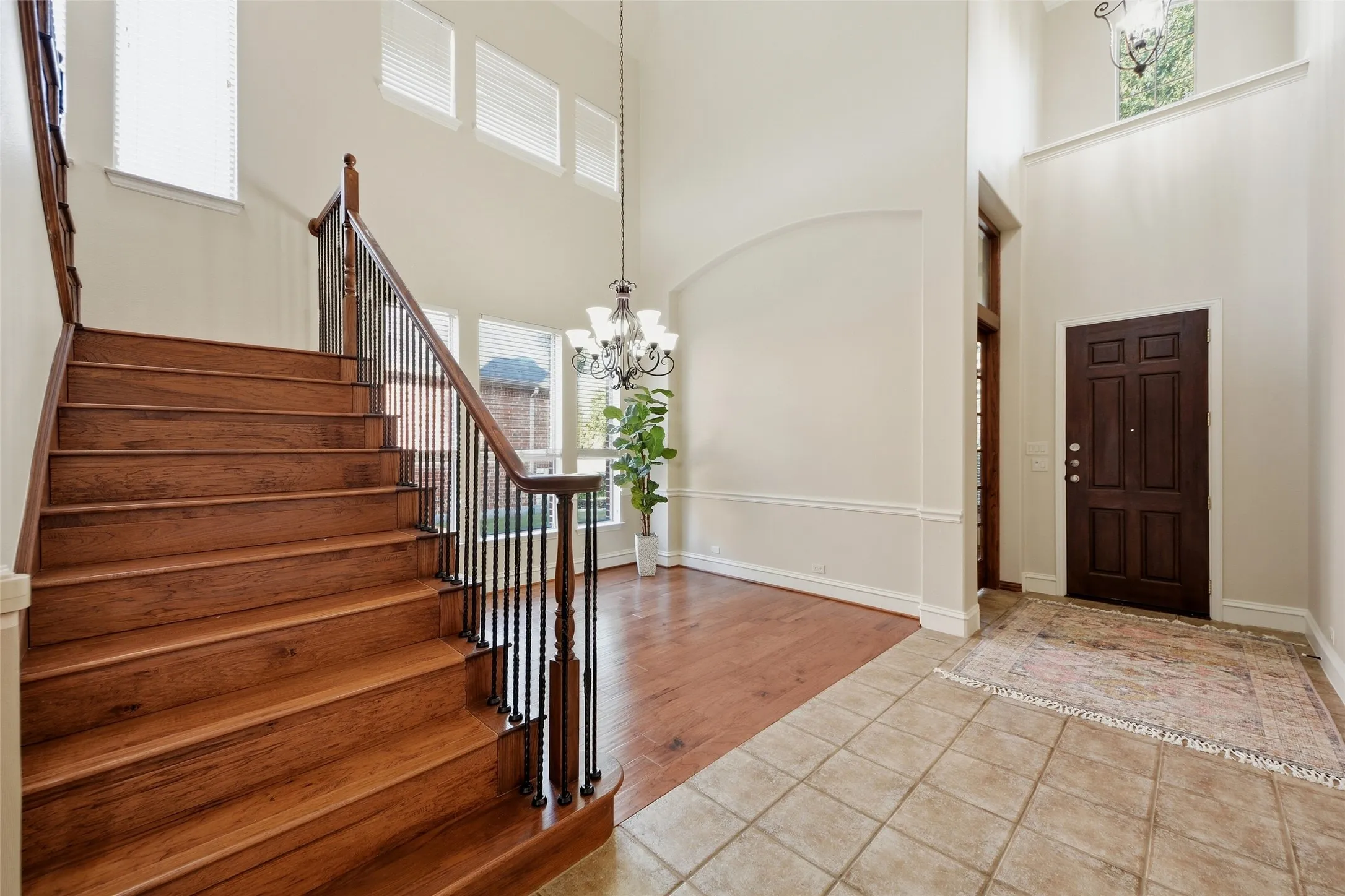 Single Family Residence For Sale in Collin County , 919 Panther Lane, Allen, Texas 75013, 4 Bedroom, 3 Bathroom, 3 Garage spaces, 3,221 Sqft, built in 2007, mls#21387838, Real Estate Agent in Allen, Homes For Sale in Collin county, Homes For Sale in Allen, Realtor in Allen Texas, Real Estate Brokerage Independent Realty Texas, Luminita Cordes Realtor