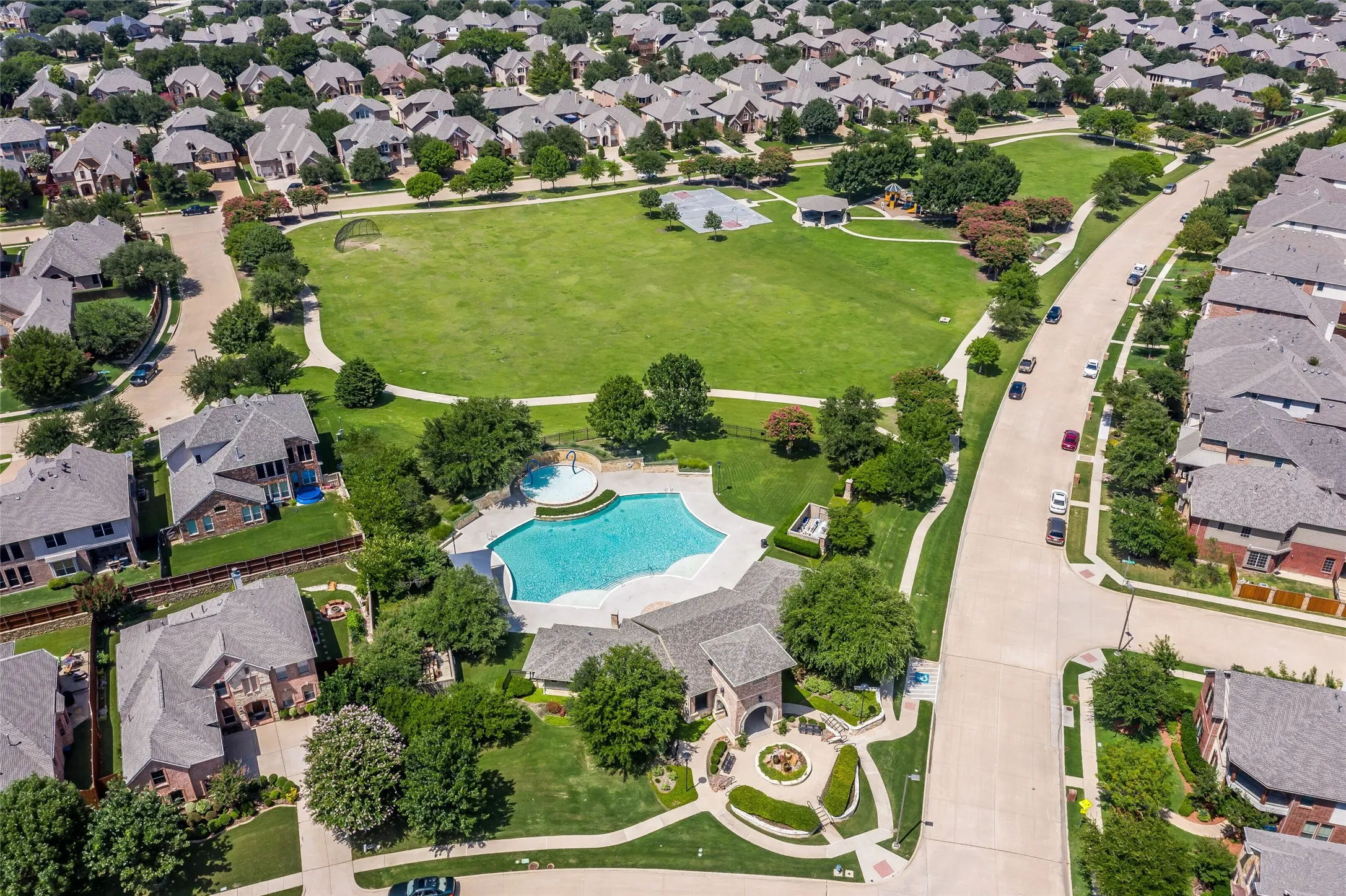 Single Family Residence For Sale in Collin County , 919 Panther Lane, Allen, Texas 75013, 4 Bedroom, 3 Bathroom, 3 Garage spaces, 3,221 Sqft, built in 2007, mls#21387838, Real Estate Agent in Allen, Homes For Sale in Collin county, Homes For Sale in Allen, Realtor in Allen Texas, Real Estate Brokerage Independent Realty Texas, Luminita Cordes Realtor