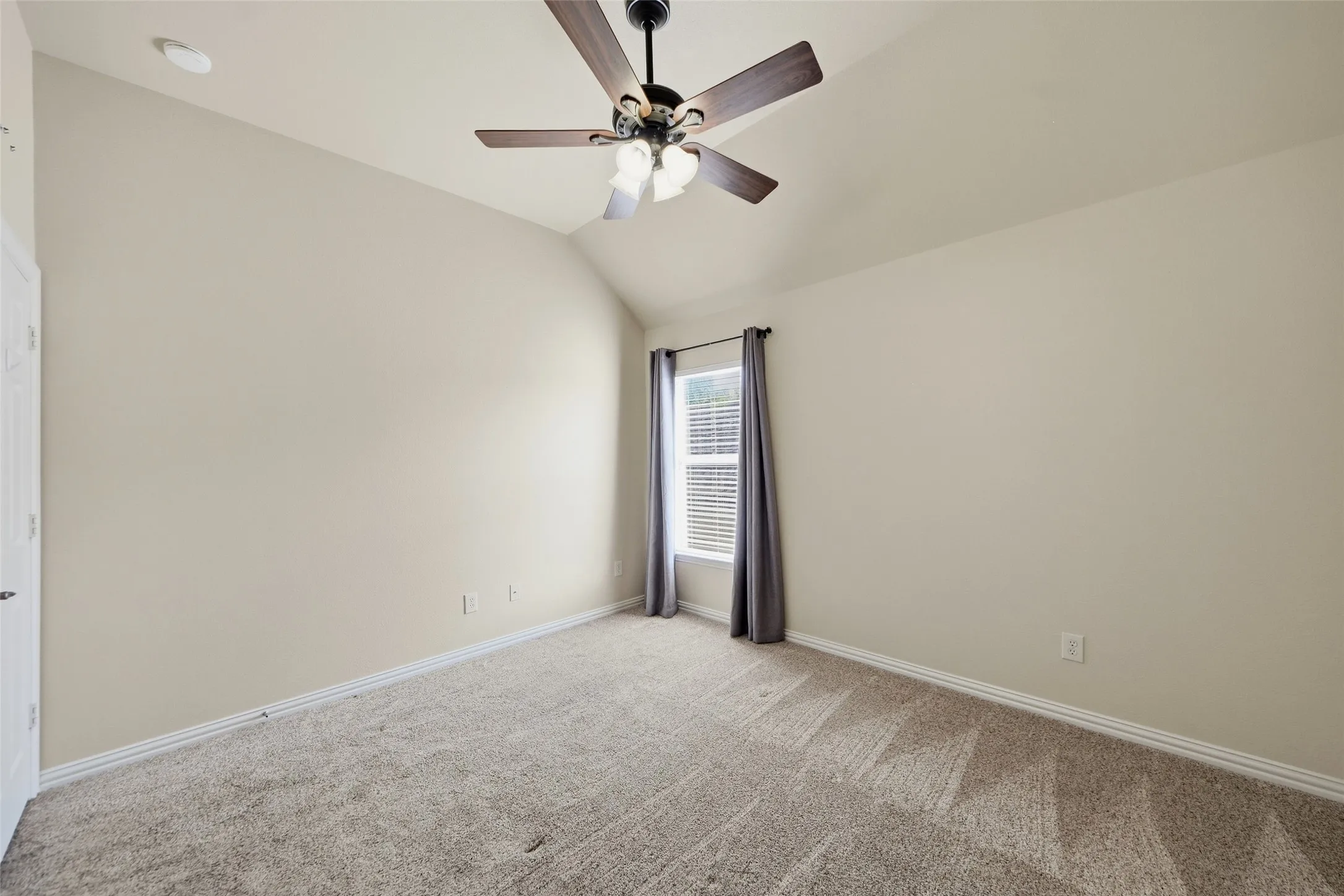 Single Family Residence For Sale in Collin County , 919 Panther Lane, Allen, Texas 75013, 4 Bedroom, 3 Bathroom, 3 Garage spaces, 3,221 Sqft, built in 2007, mls#21387838, Real Estate Agent in Allen, Homes For Sale in Collin county, Homes For Sale in Allen, Realtor in Allen Texas, Real Estate Brokerage Independent Realty Texas, Luminita Cordes Realtor