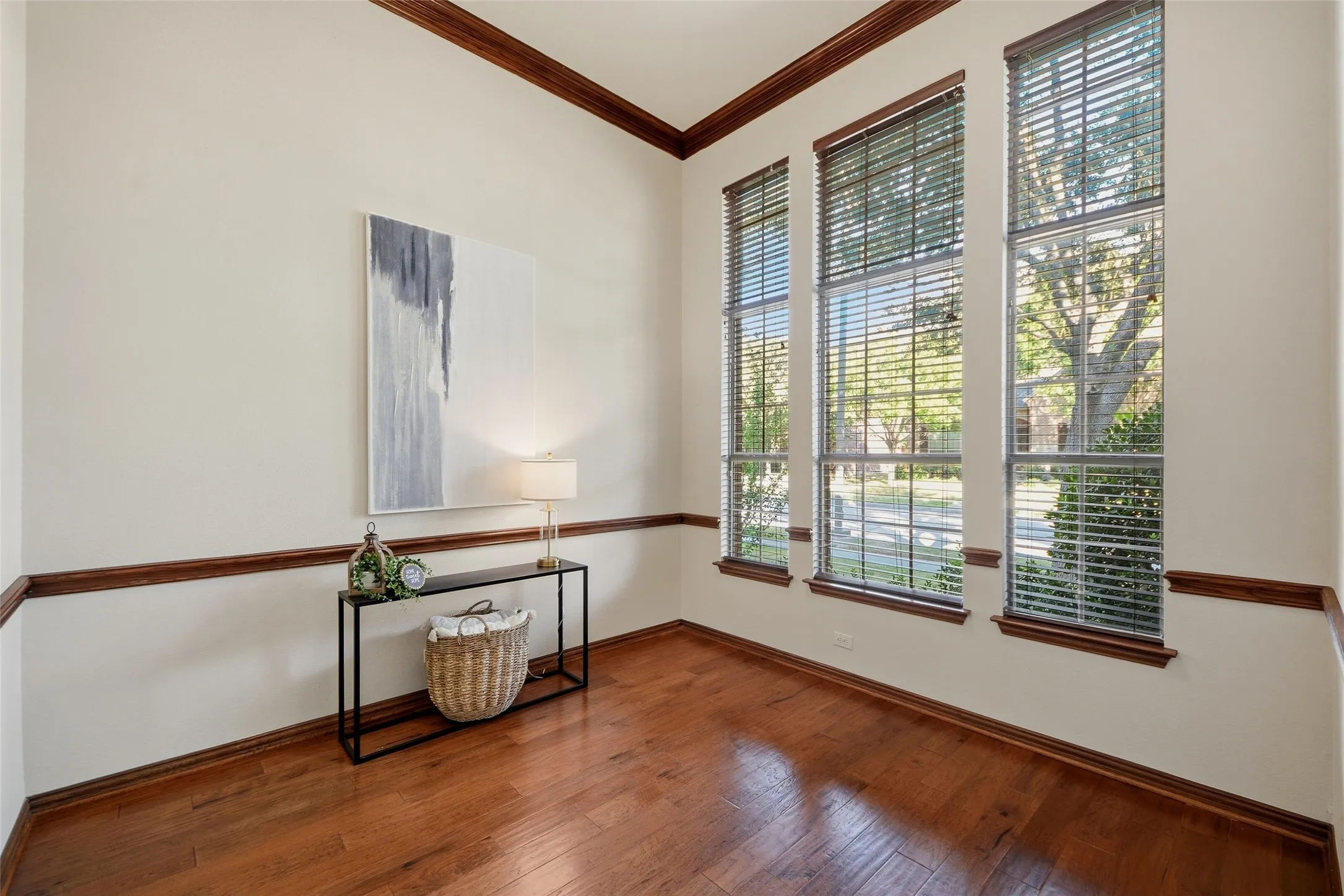 Single Family Residence For Sale in Collin County , 919 Panther Lane, Allen, Texas 75013, 4 Bedroom, 3 Bathroom, 3 Garage spaces, 3,221 Sqft, built in 2007, mls#21387838, Real Estate Agent in Allen, Homes For Sale in Collin county, Homes For Sale in Allen, Realtor in Allen Texas, Real Estate Brokerage Independent Realty Texas, Luminita Cordes Realtor