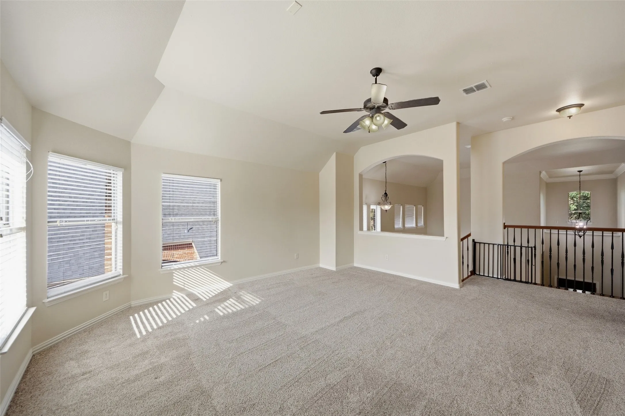 Single Family Residence For Sale in Collin County , 919 Panther Lane, Allen, Texas 75013, 4 Bedroom, 3 Bathroom, 3 Garage spaces, 3,221 Sqft, built in 2007, mls#21387838, Real Estate Agent in Allen, Homes For Sale in Collin county, Homes For Sale in Allen, Realtor in Allen Texas, Real Estate Brokerage Independent Realty Texas, Luminita Cordes Realtor